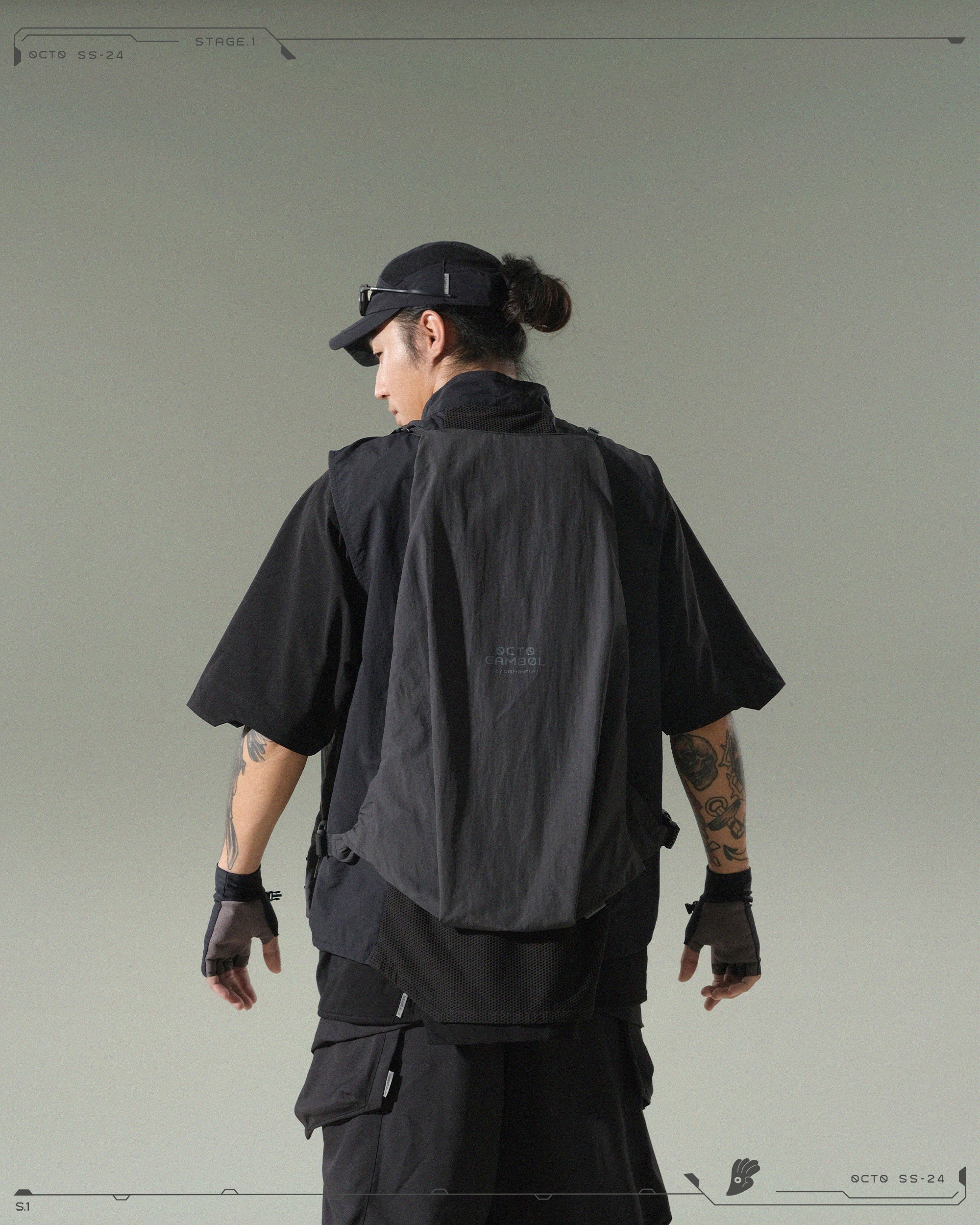 S24  / 05 —  O-01  Trapezoidal Solid Dismantle Vest  (Black)