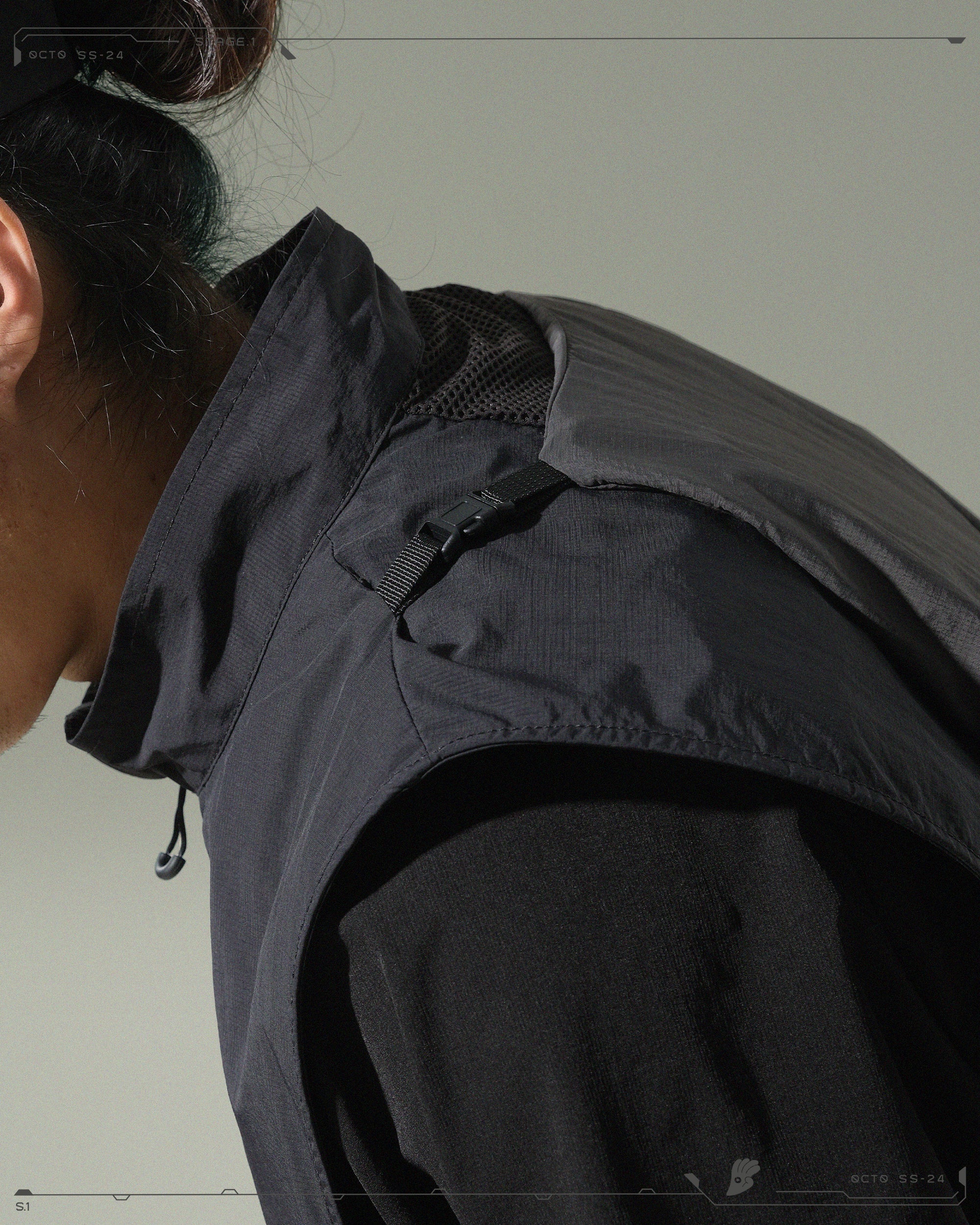 S24  / 05 —  O-01  Trapezoidal Solid Dismantle Vest  (Black)