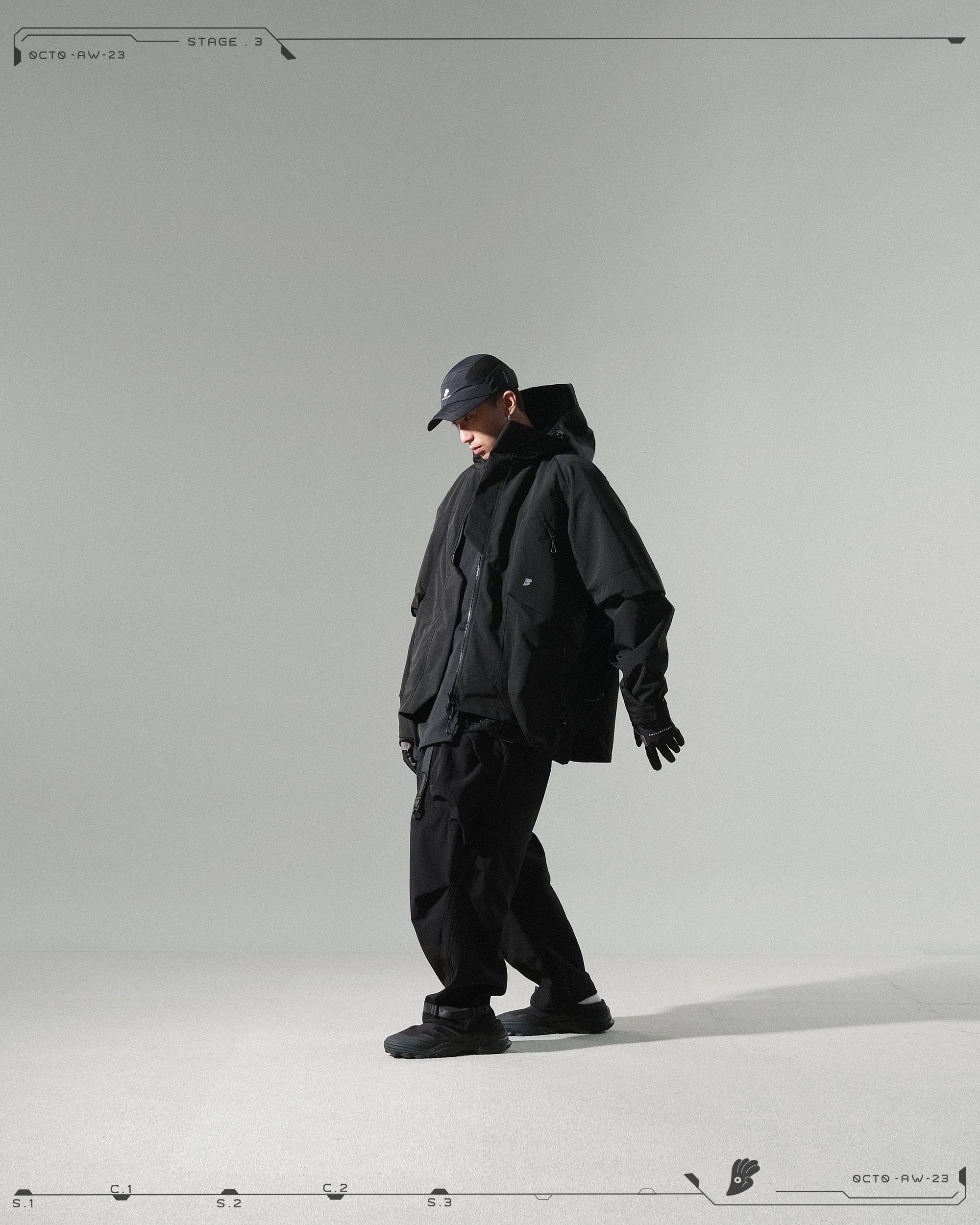 AW23 / 08 —J23-028  Radial Visor Windbreaker (Black)