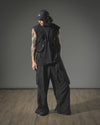S24  / 18 —  O-03  Maneuverable Mighty Form Vest (Black)
