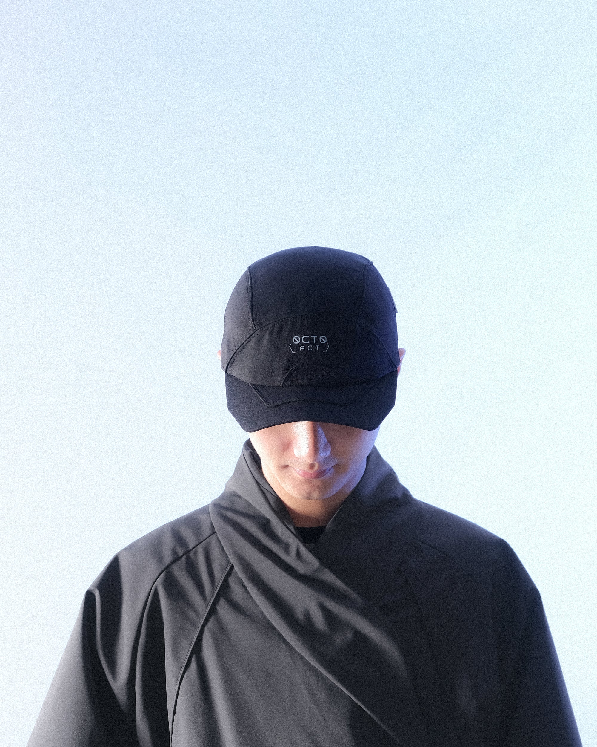 S1 A24-J-01 InverseV Visor Blazer (Black)