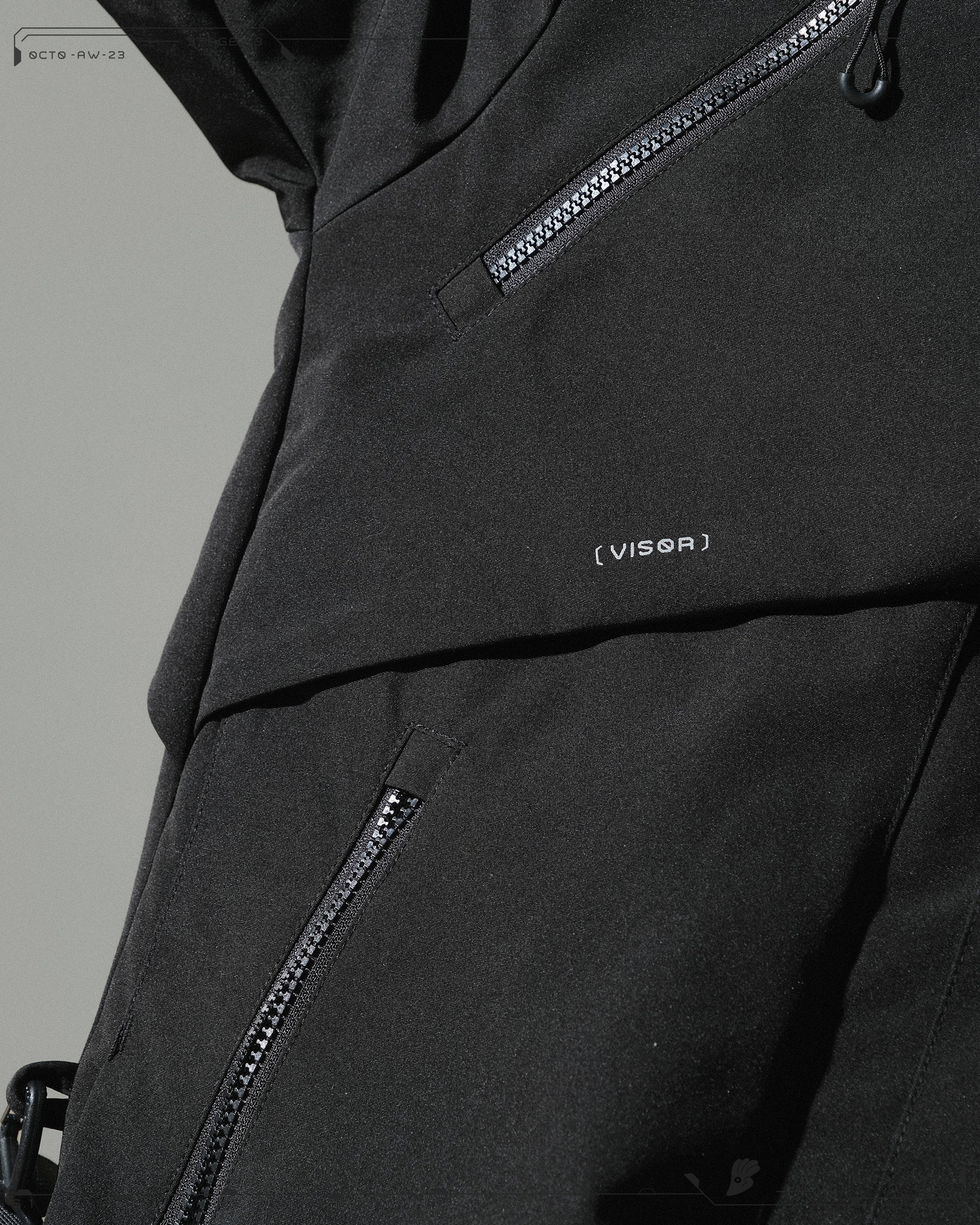 AW23 / 08 —J23-028  Radial Visor Windbreaker (Black)