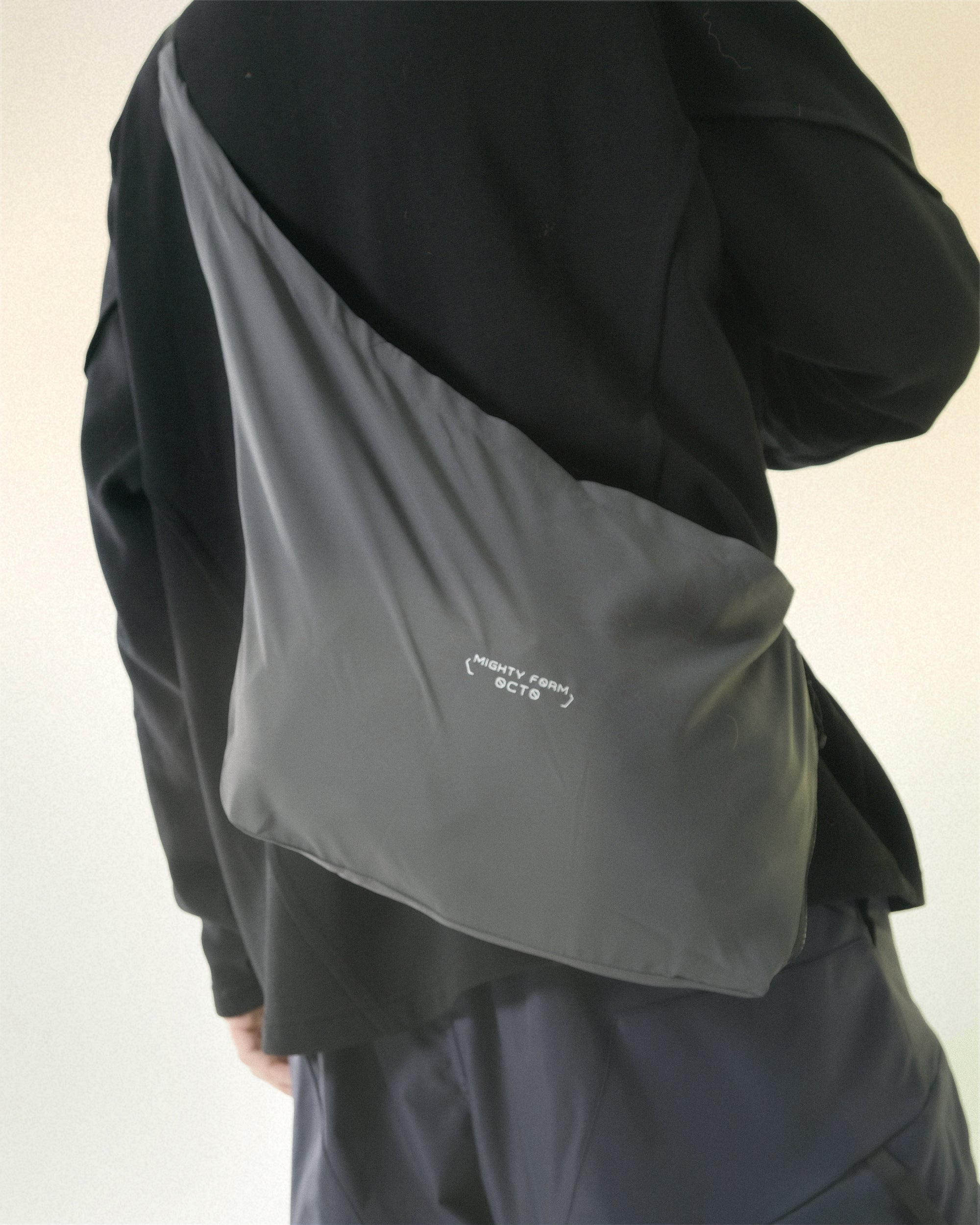 A24-H-02 Diagon Mighty Form Hoodies (Grey)