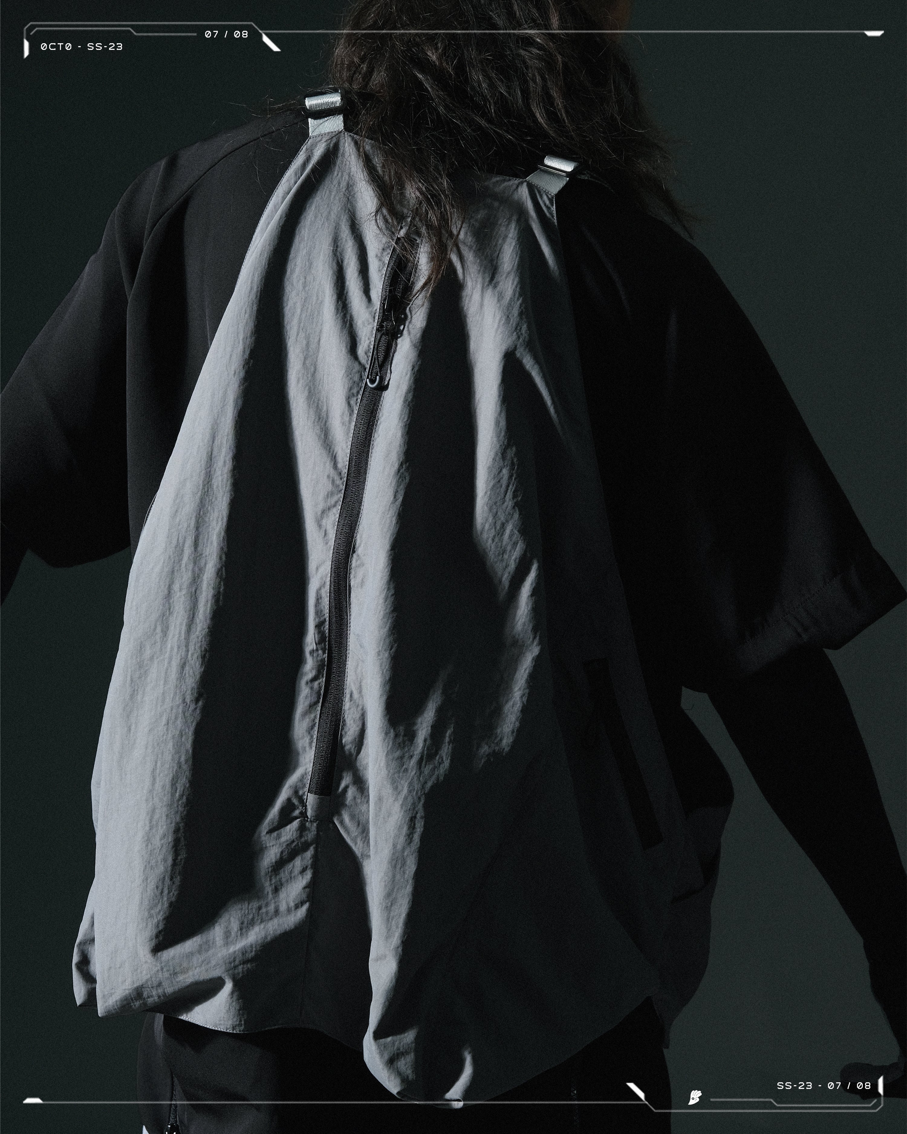 SS23 / 07 — T23-070 2 in 1 Vest Shirt (Light Grey)