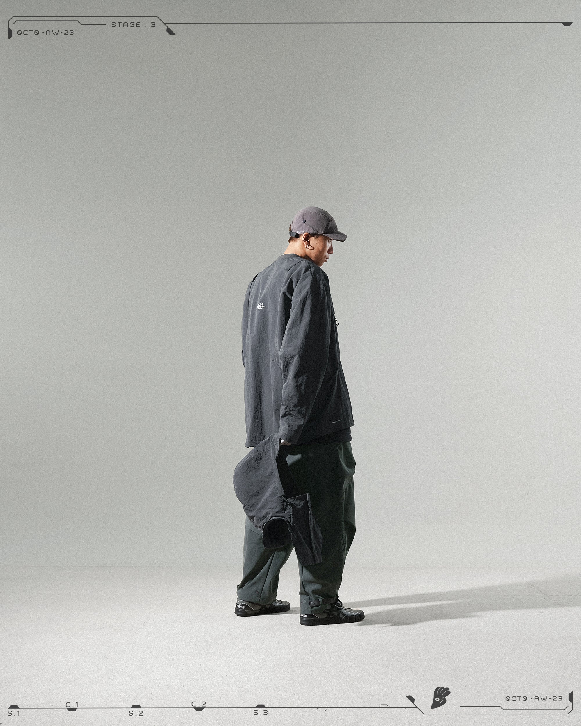 AW23 / 10 — T23-076  Detachable Mighty form Windbreaker (Dark Grey)