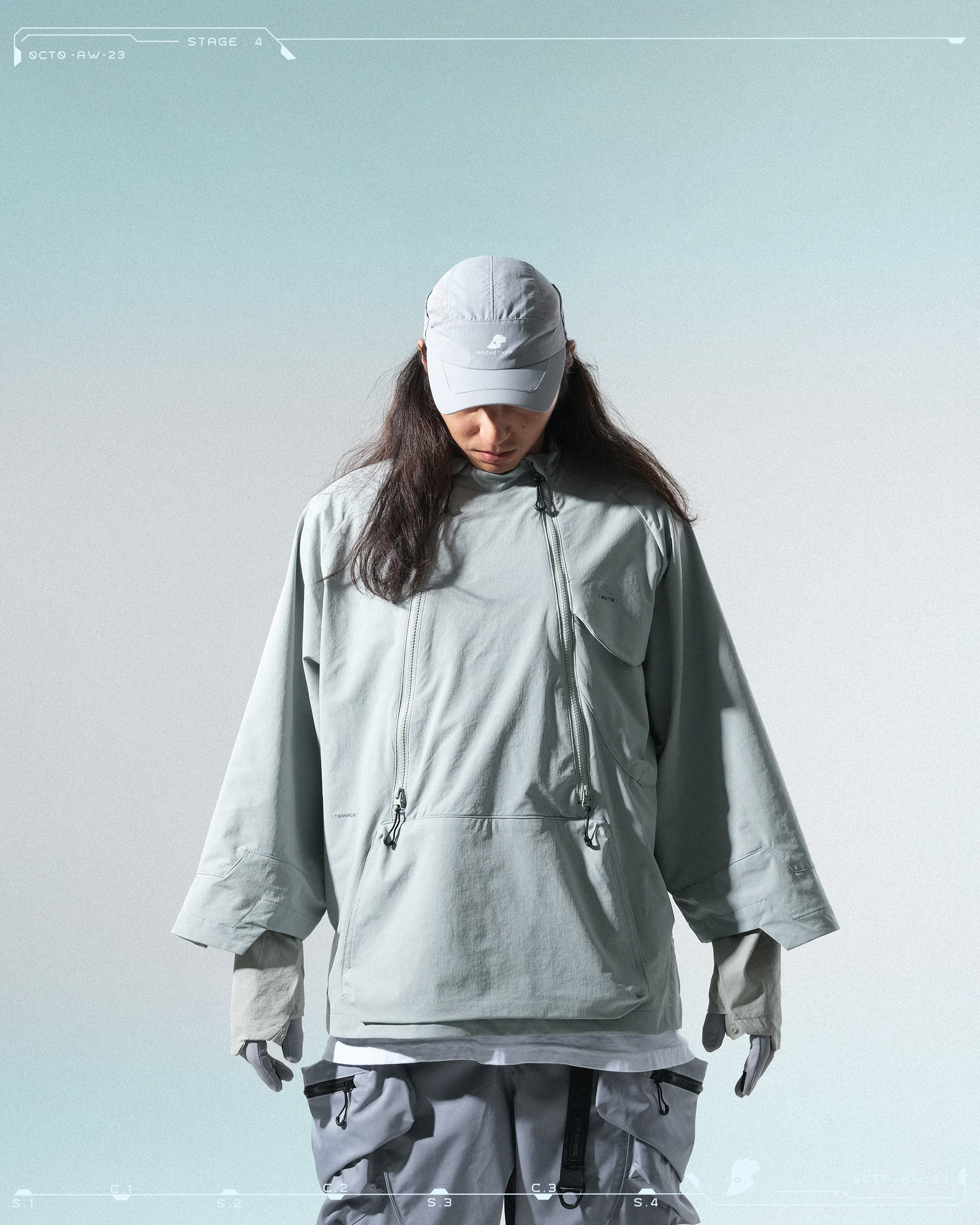 AW23 / 13 — T23-075  Built-in Tornado Pullover (Bright Grey)