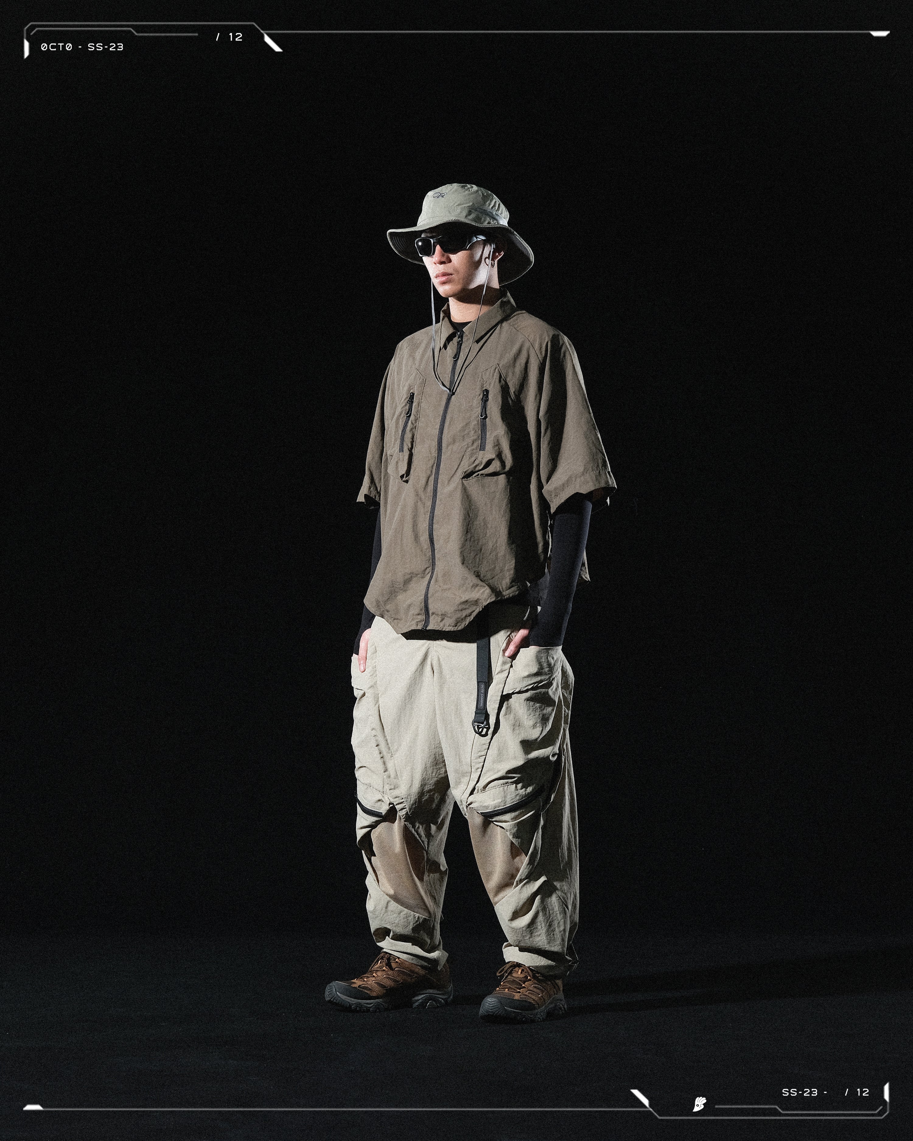 SS23 / 12 —  P23-129 Rollable Pocket Pants  (Khaki)
