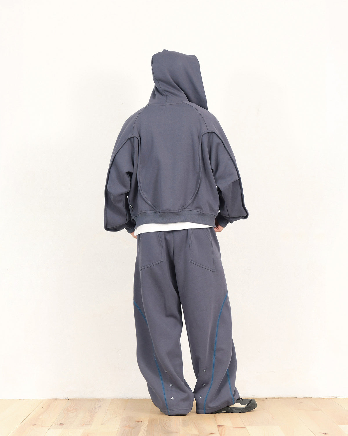 A26-PR-Z / Arc Seam Zip Hoodie (L-Blue)