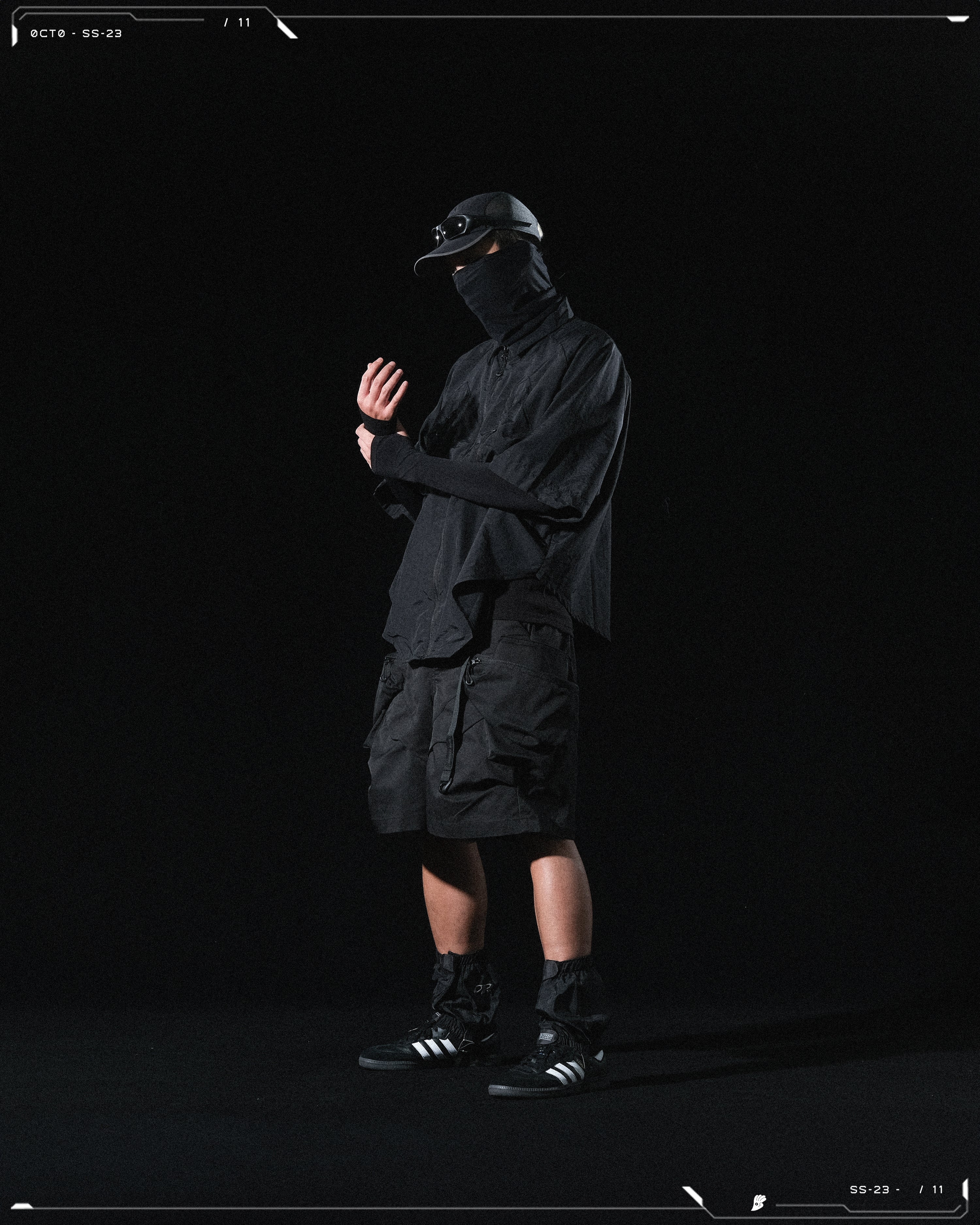 SS23 / 11 —  S23-068 Hollow Pocket Shorts (Black)