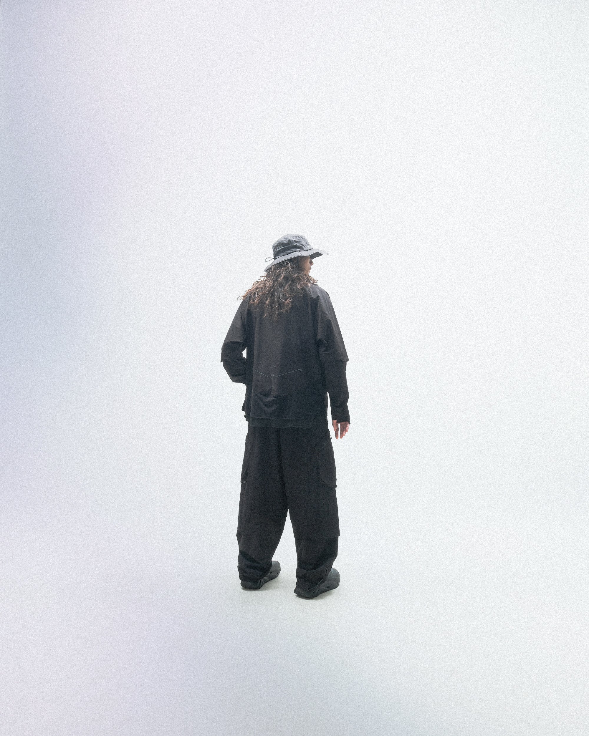 PRE-A24-PS-P1  Linear Vertical Sukkiri Pants(Black)