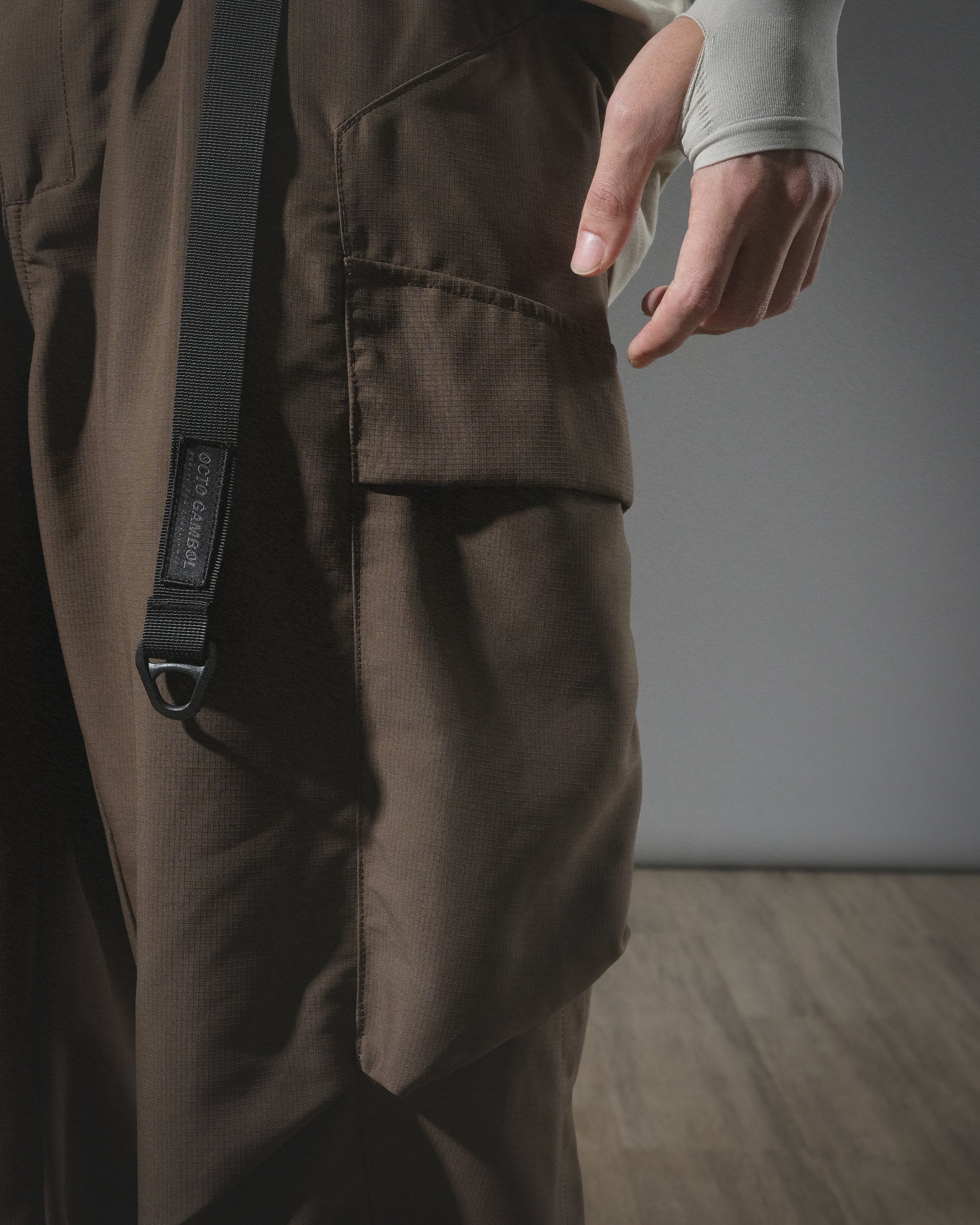 S24 / 17 — P -03  Vertical Sukkiri Pants (Brown)