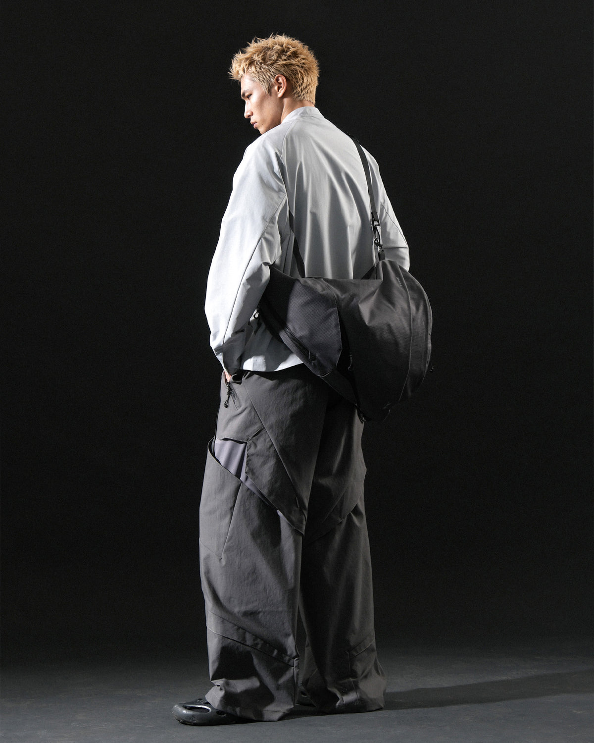A26-S1-ST / Visor Layer Shirt (Grey)