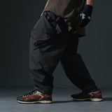 SS23 / 06 —  P23-127 Transform Orb Pants  (Gauntlet Green)