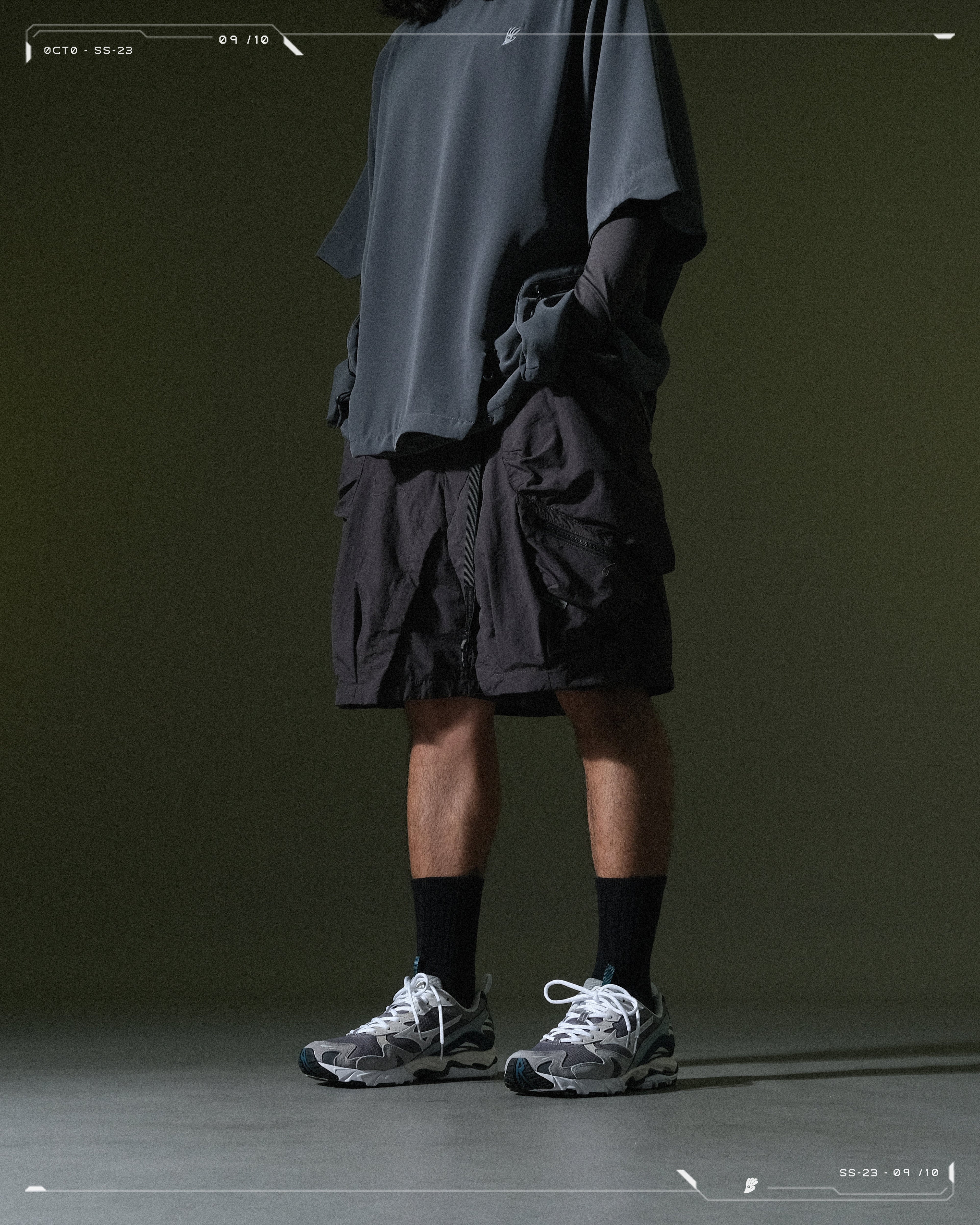SS23 / 10 —  S23-069 Zip and Breathable Shorts (Dark Grey)