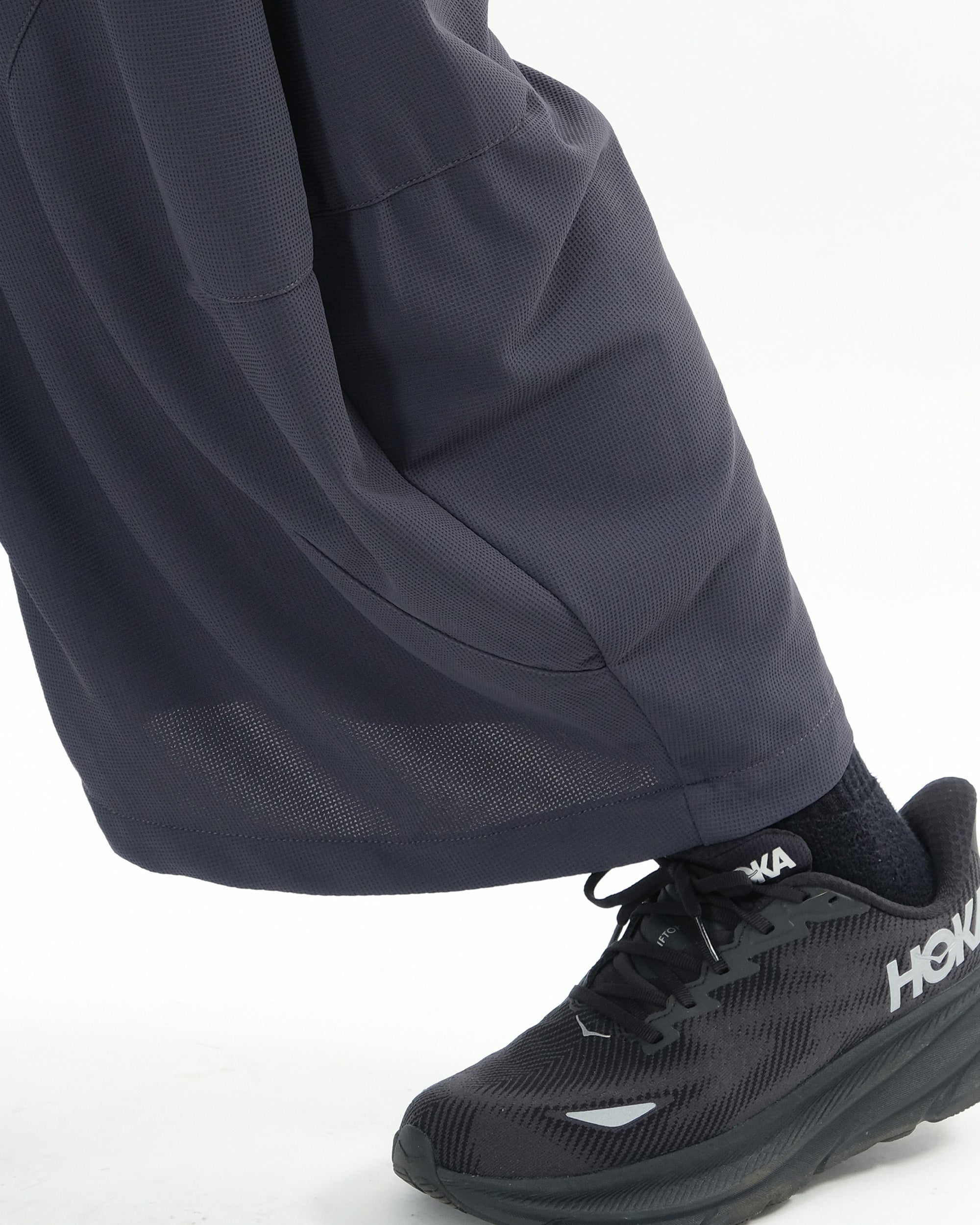 S26-PR-P2 / Light Grid Barrel Pants (N-Grey)
