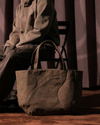 A26-SD1-B  / Curved Panel Tote Bag (Brown)