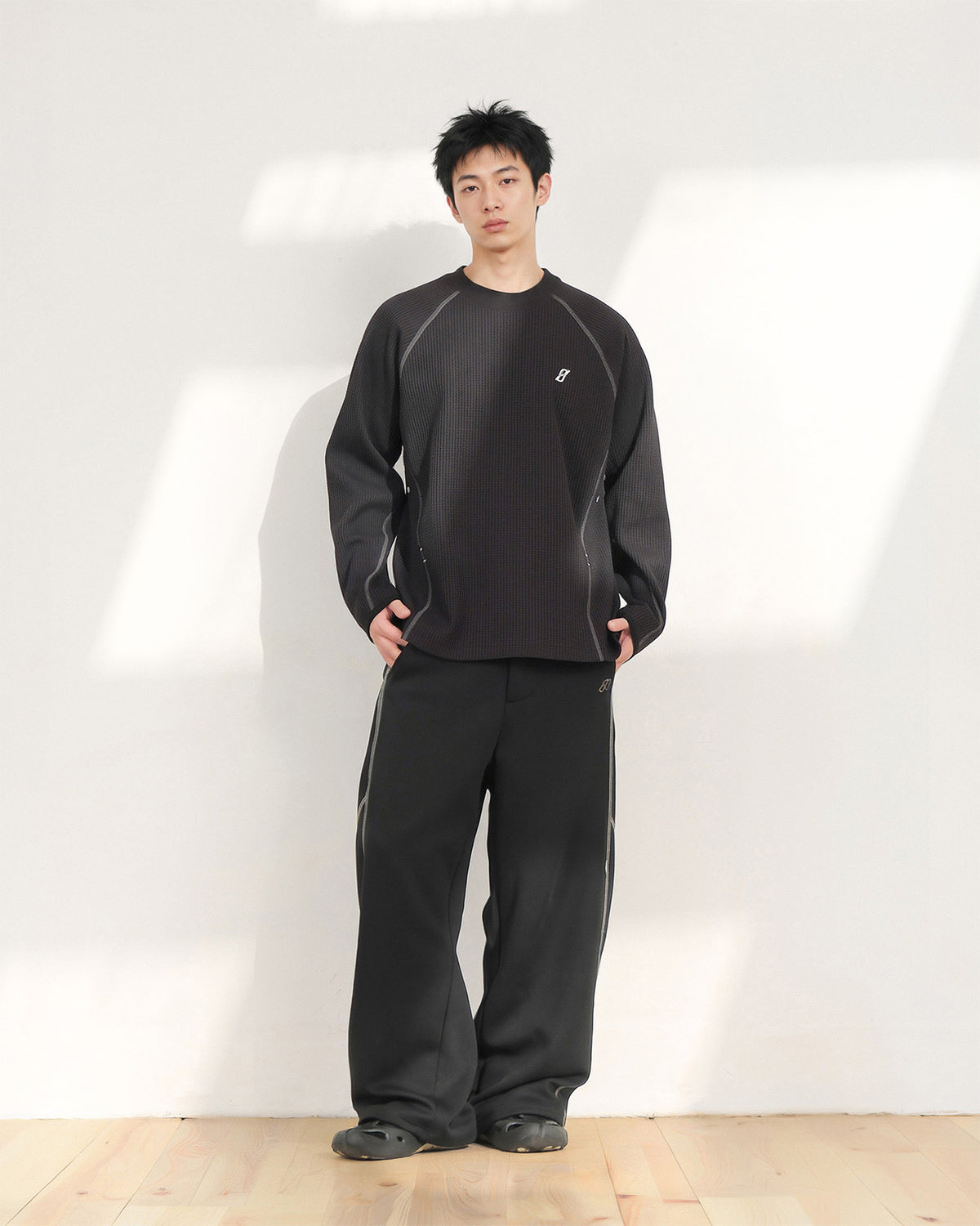 A26-PR-T /Waffle Arc L-Tee (Black)
