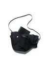 S24  / 18 —  O-03  Maneuverable Mighty Form Vest (Black)