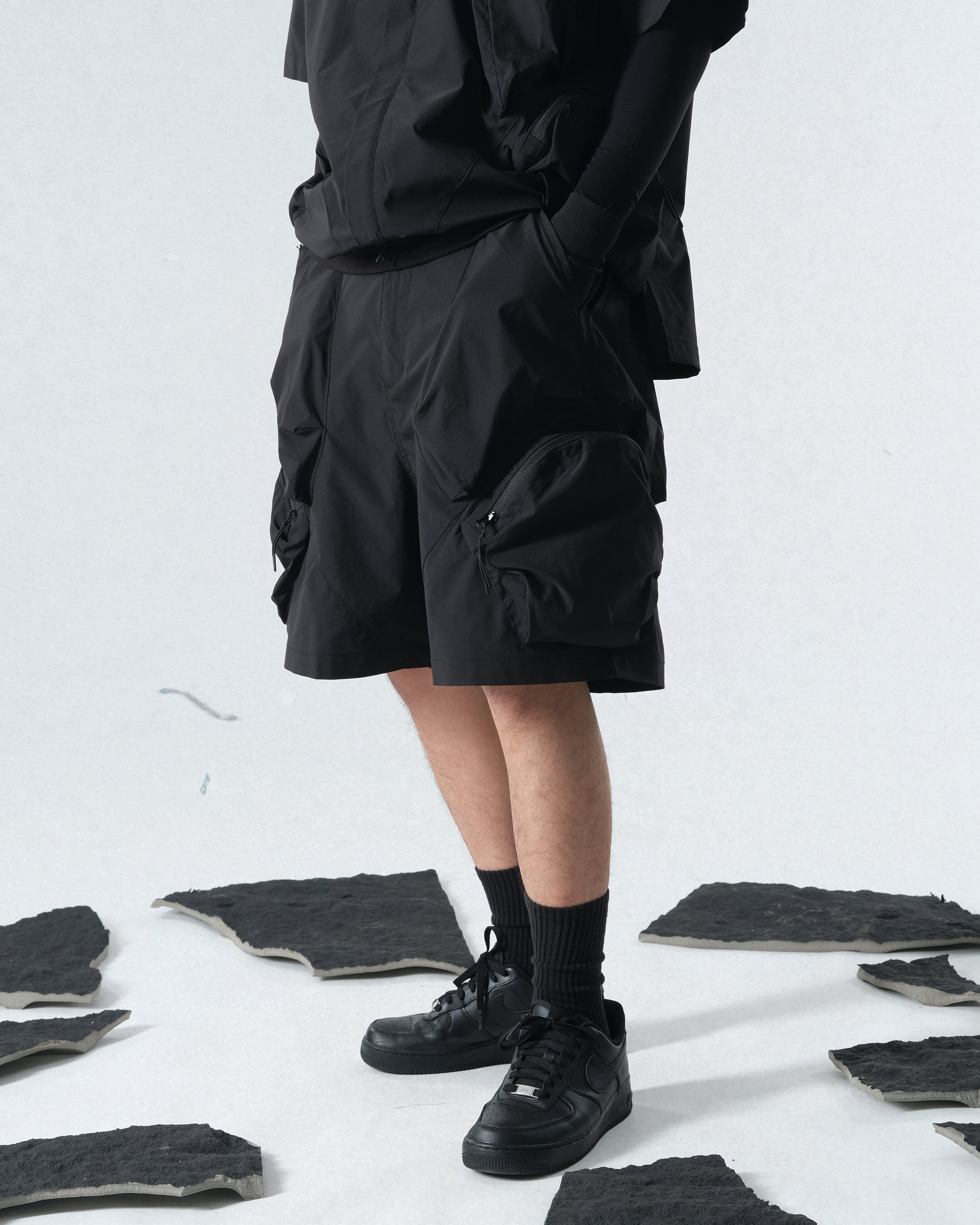 Capsule 03 / CSS-108 Split Shorts (Black)