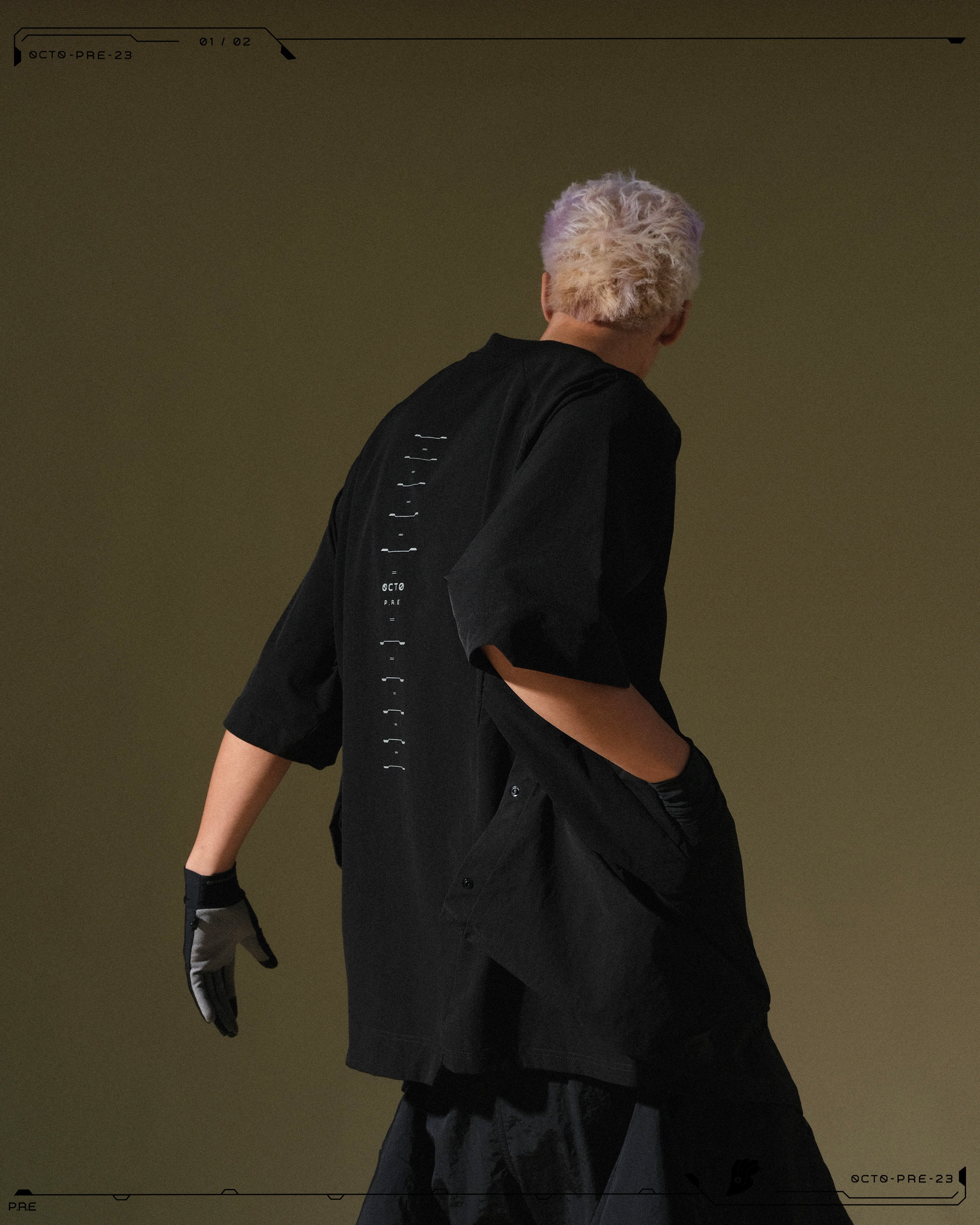PRE - SEASON  — PT23-011 Detachable Sleeves T-shirt  (Black)
