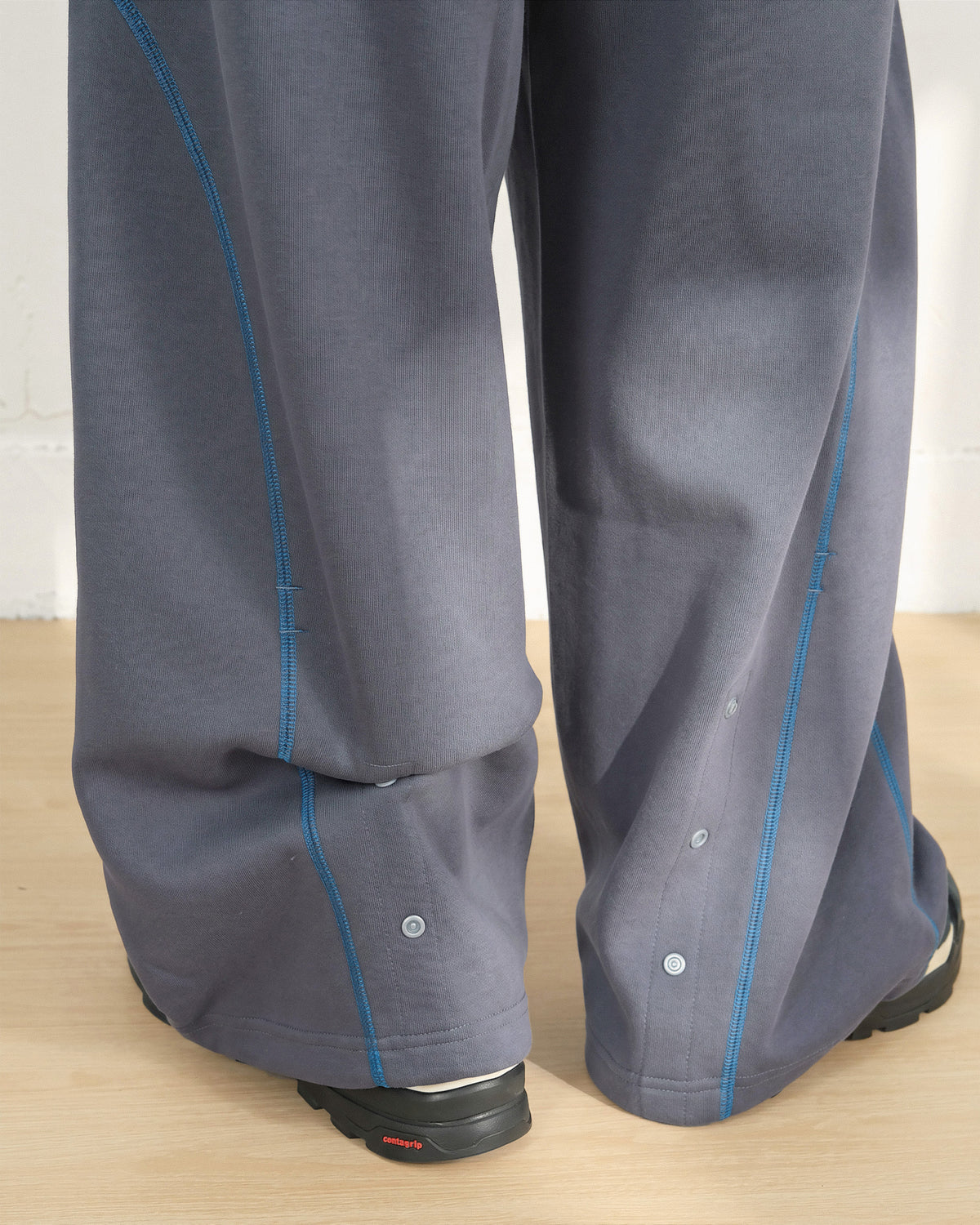 A26-PR-P / Arc Seam Sweat Pants (L-Blue)