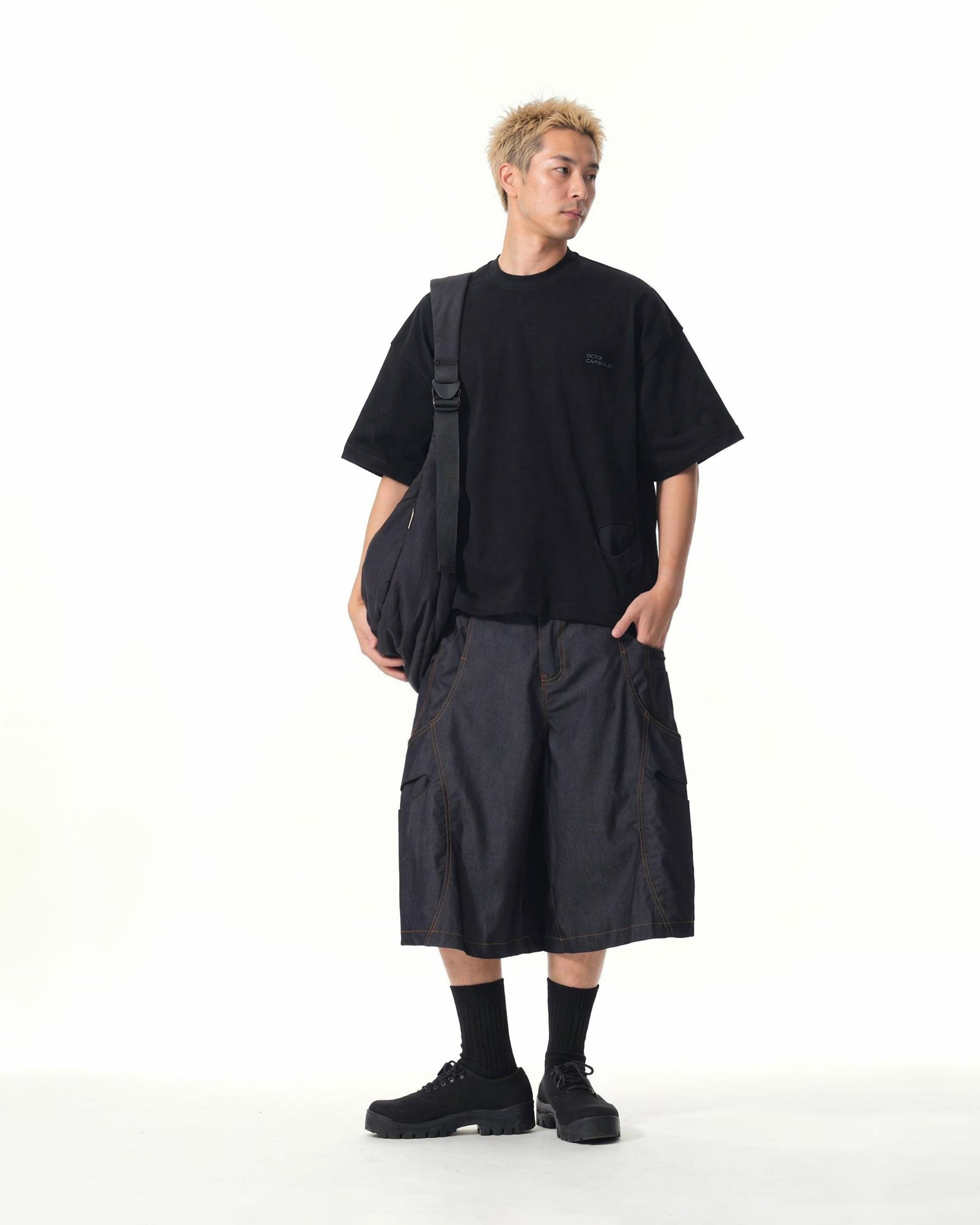 S26-C2-T / Offset Void Tee (Black)