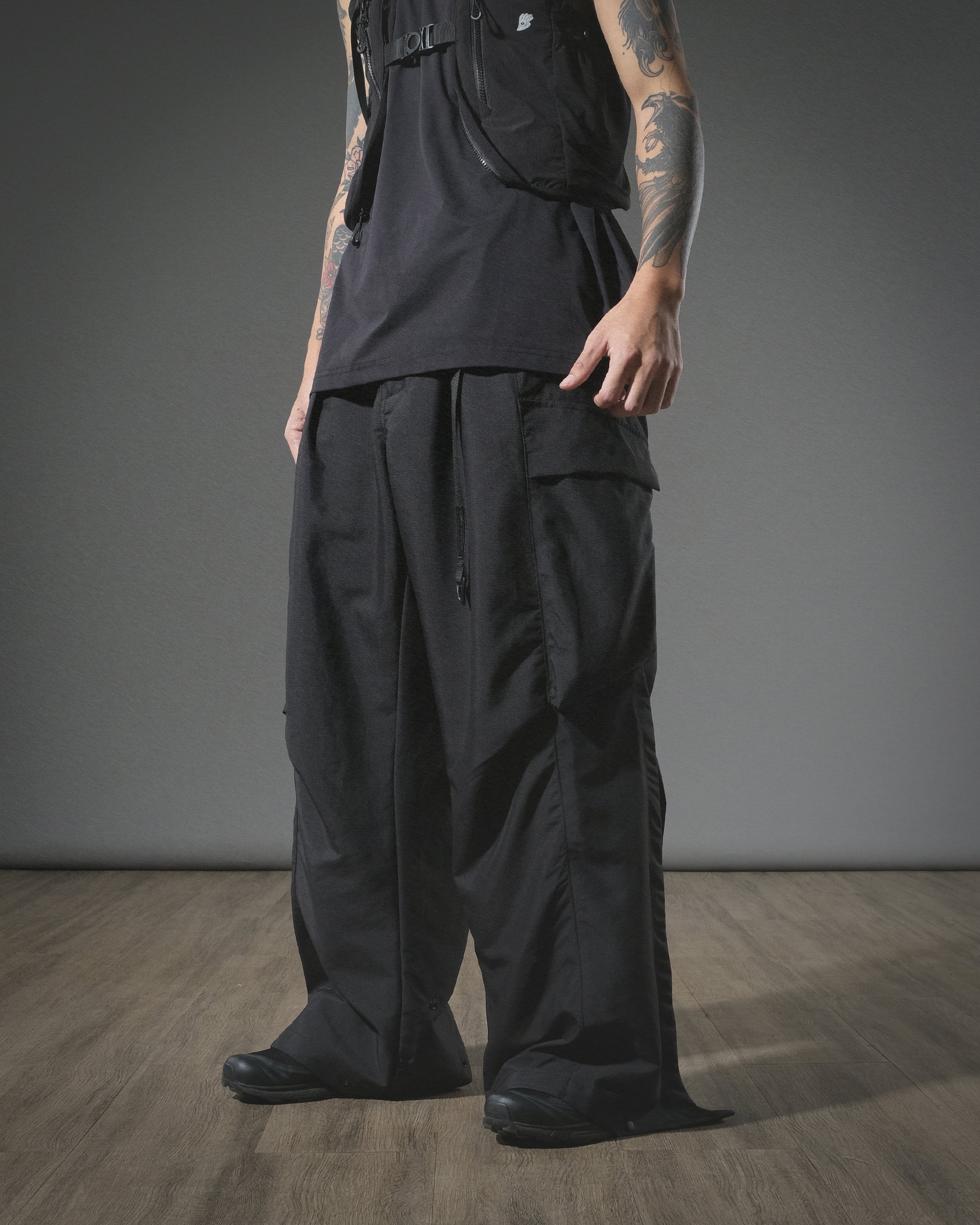 S24 / 17 — P -03  Vertical Sukkiri Pants (Black)