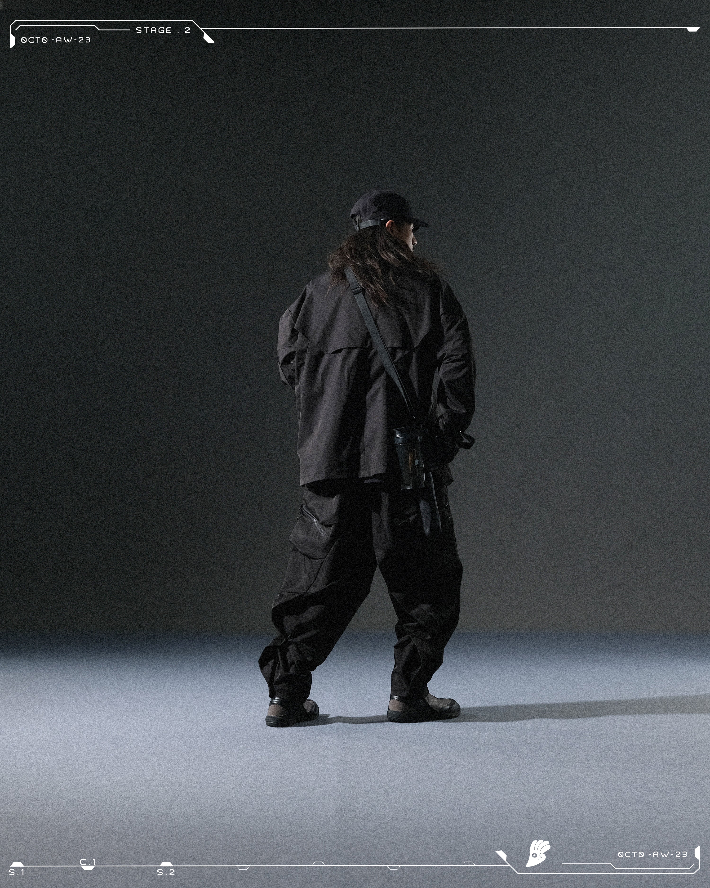 AW23 / 06 —J23-027  Trapezoidal Visor Coach Jacket (Black)