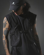 S24  / 18 —  O-03  Maneuverable Mighty Form Vest (Black)