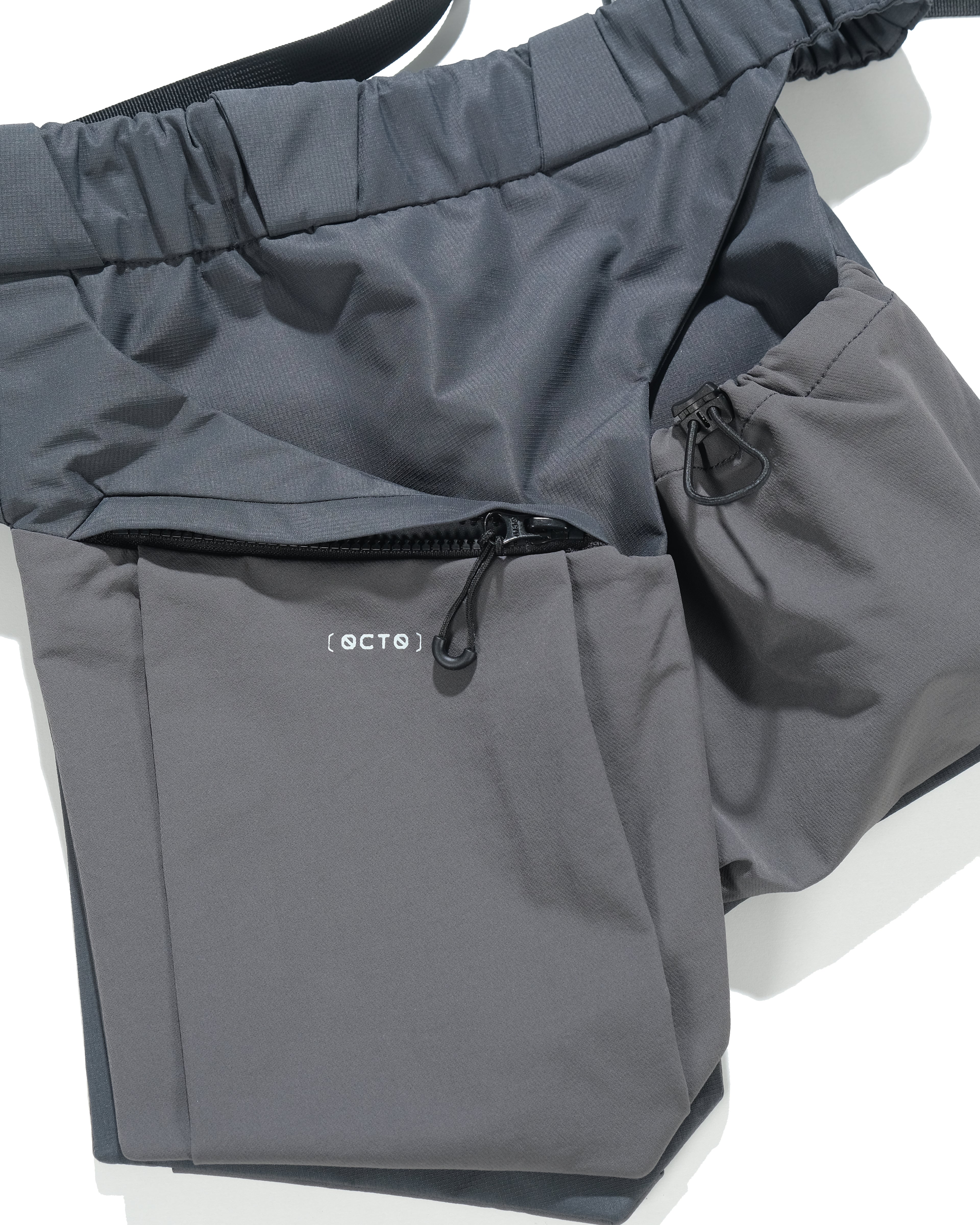 A25-B-02 Mighty Form Bag (Grey)