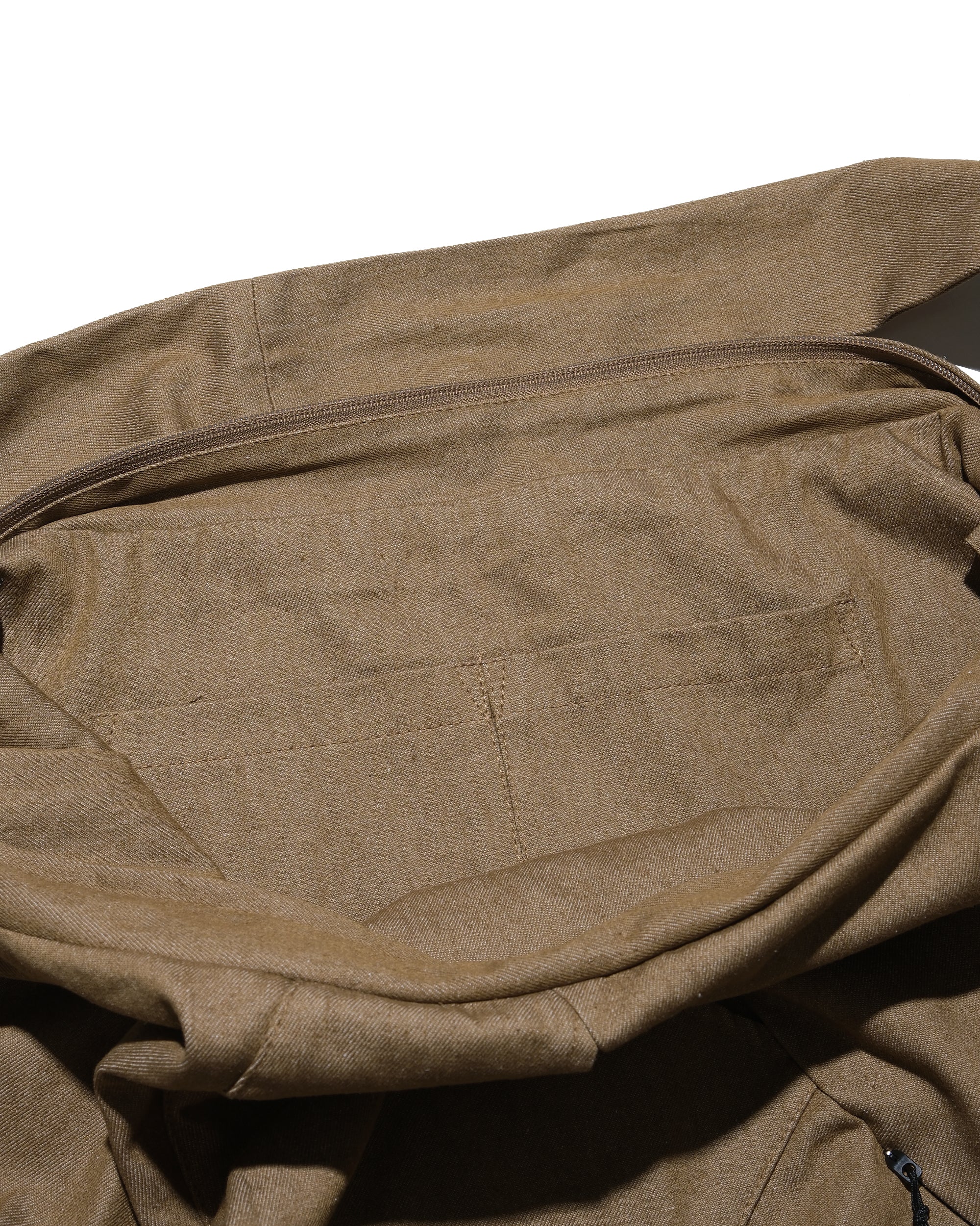 C1/ A25-C01-B Flow Cross-Bag (Khaki)