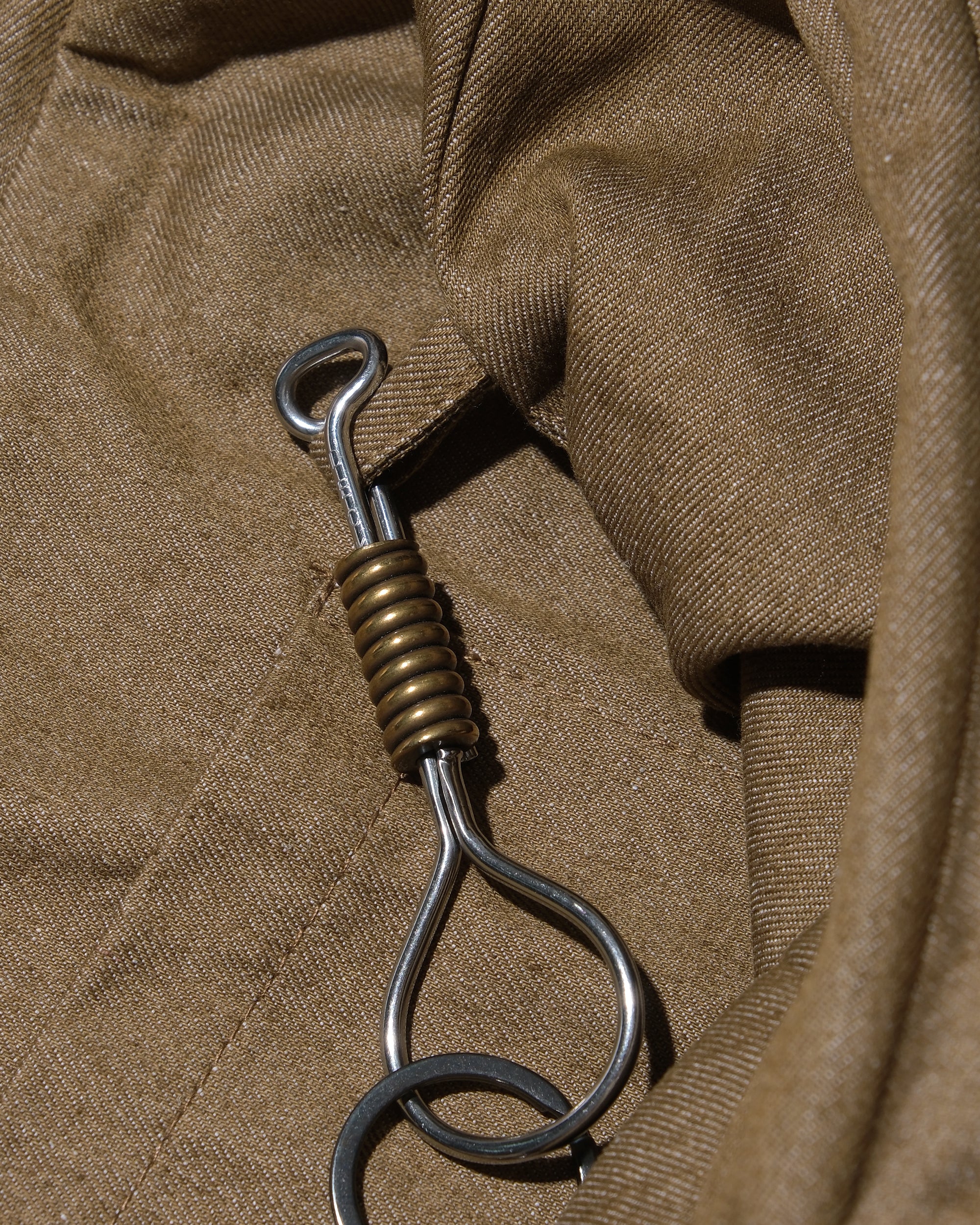 C1/ A25-C01-B Flow Cross-Bag (Khaki)