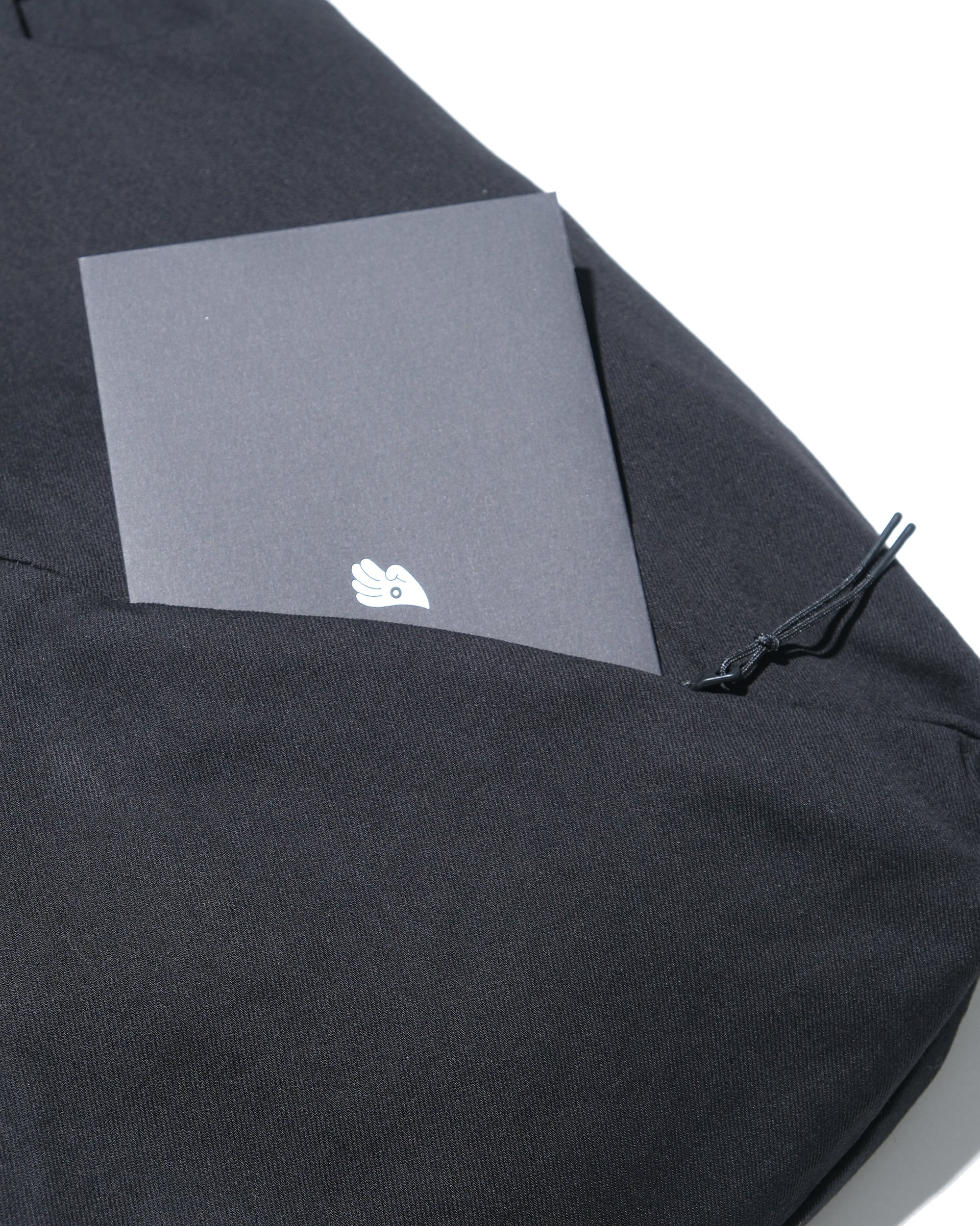 C1/ A25-C01-B Flow Cross-Bag (Black)