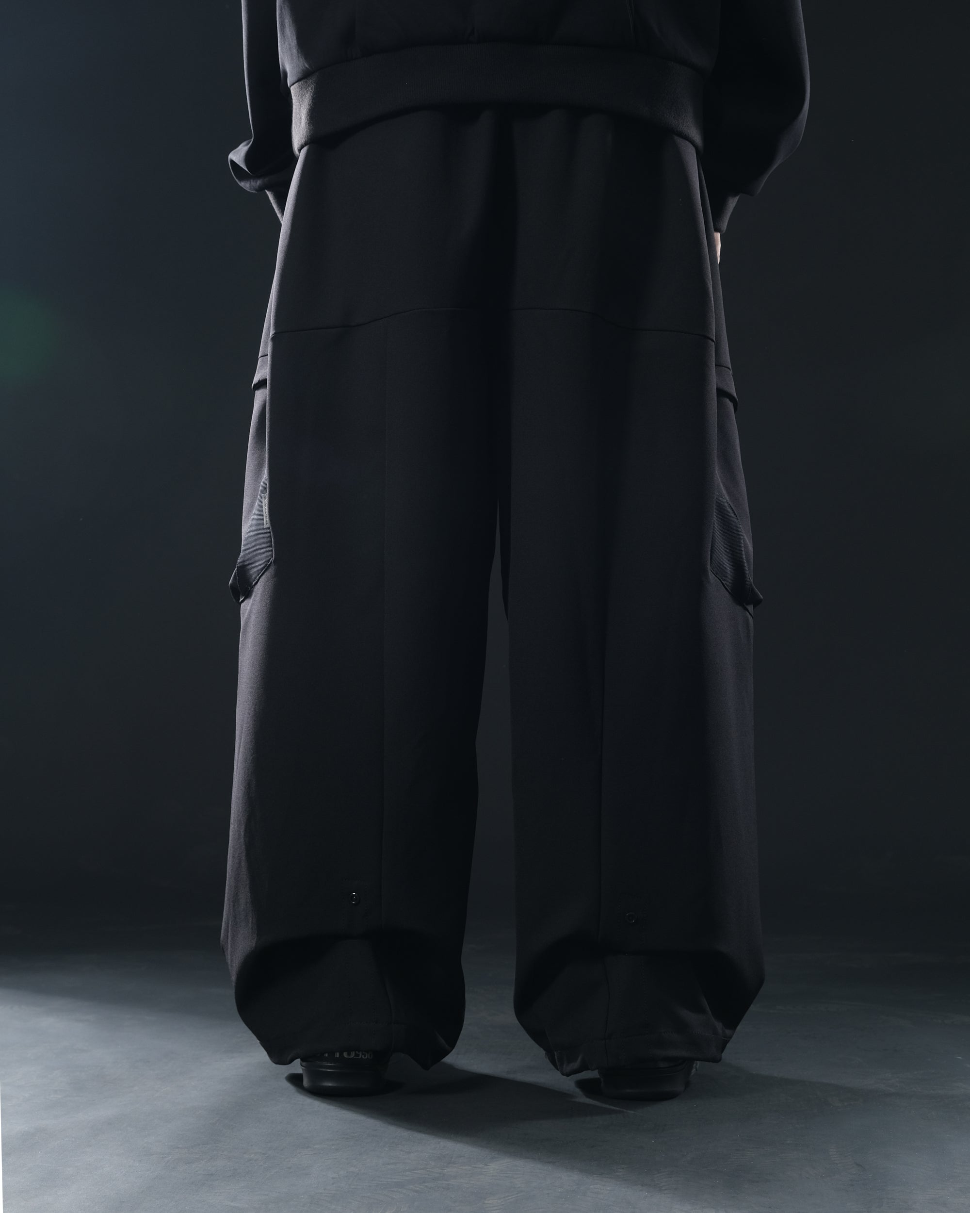 S1/ A25-P-01 Visor Layers Pants (Black)