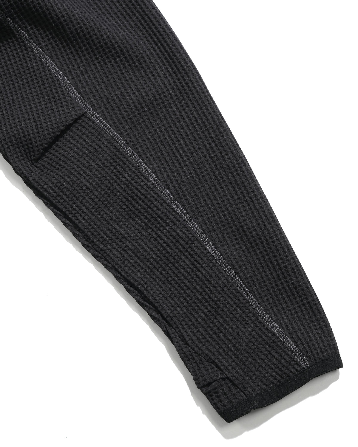 A26-PR-T /Waffle Arc L-Tee (Black)