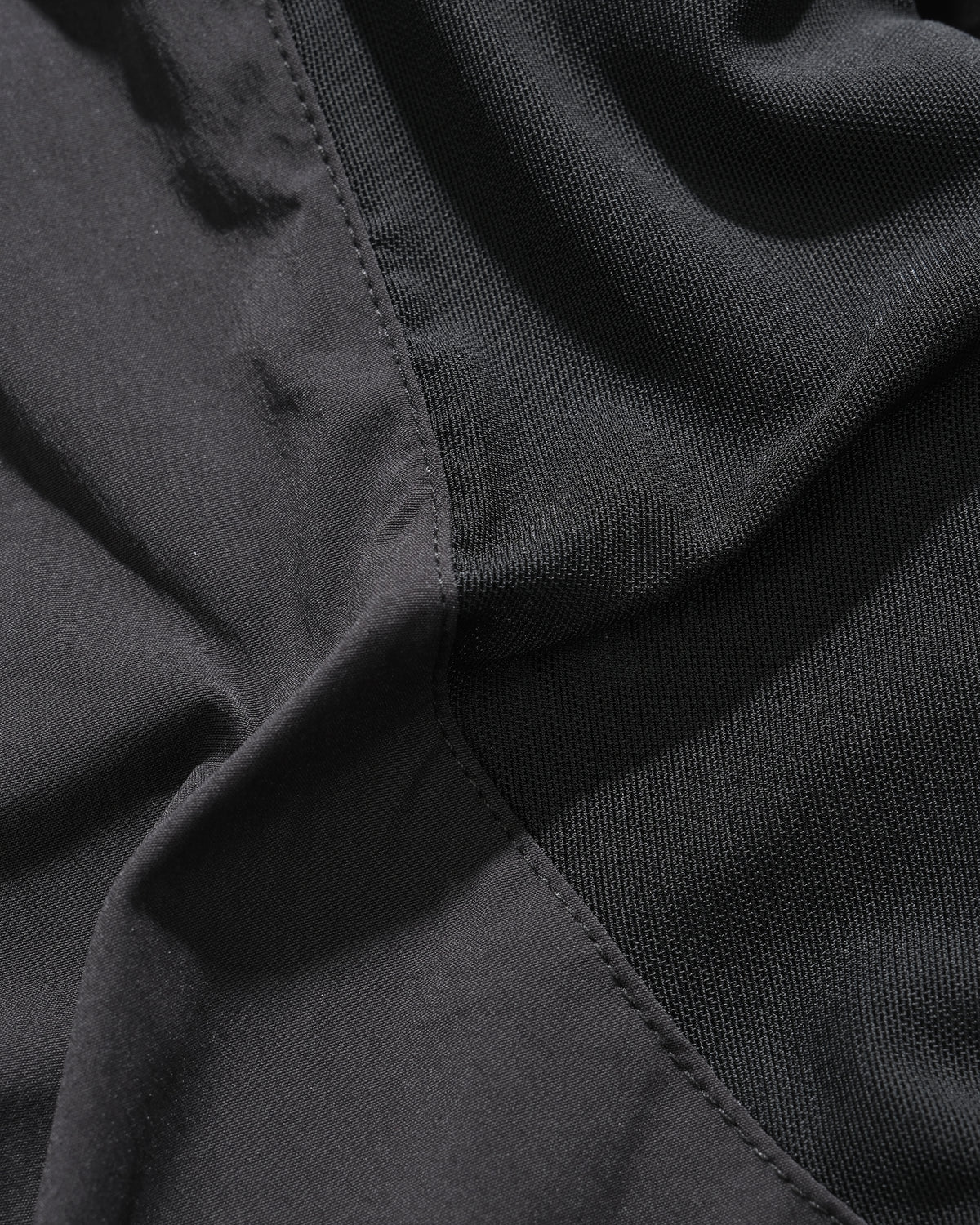 A26-PRE-J / Air Wing Hooded Jacket (Black)