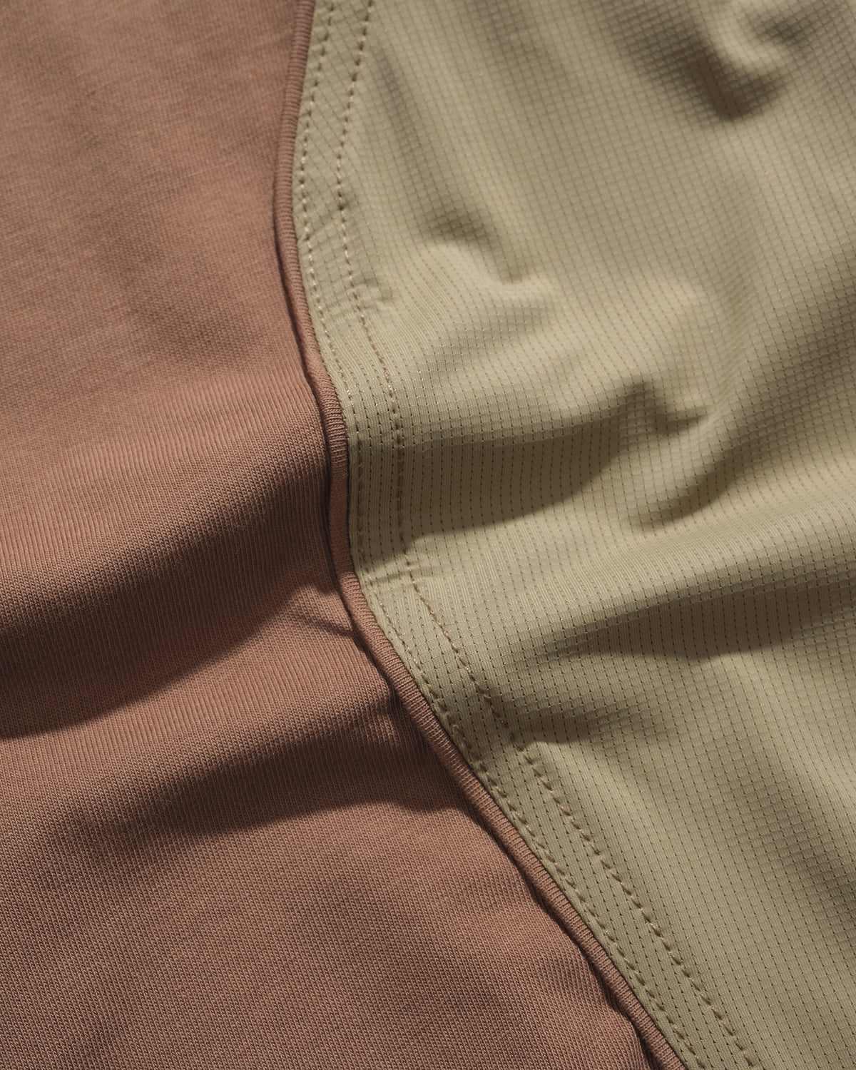 A26-PRE-T / Vent Splice L-Tee (Brown)