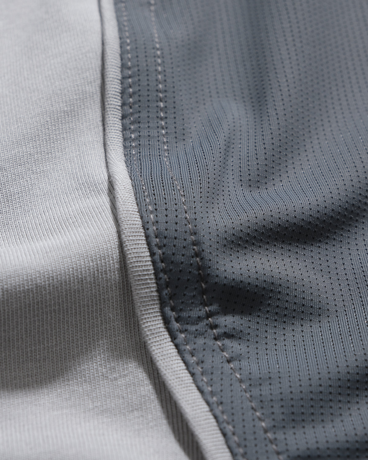 A26-PRE-T / Vent Splice L-Tee (L-Grey)