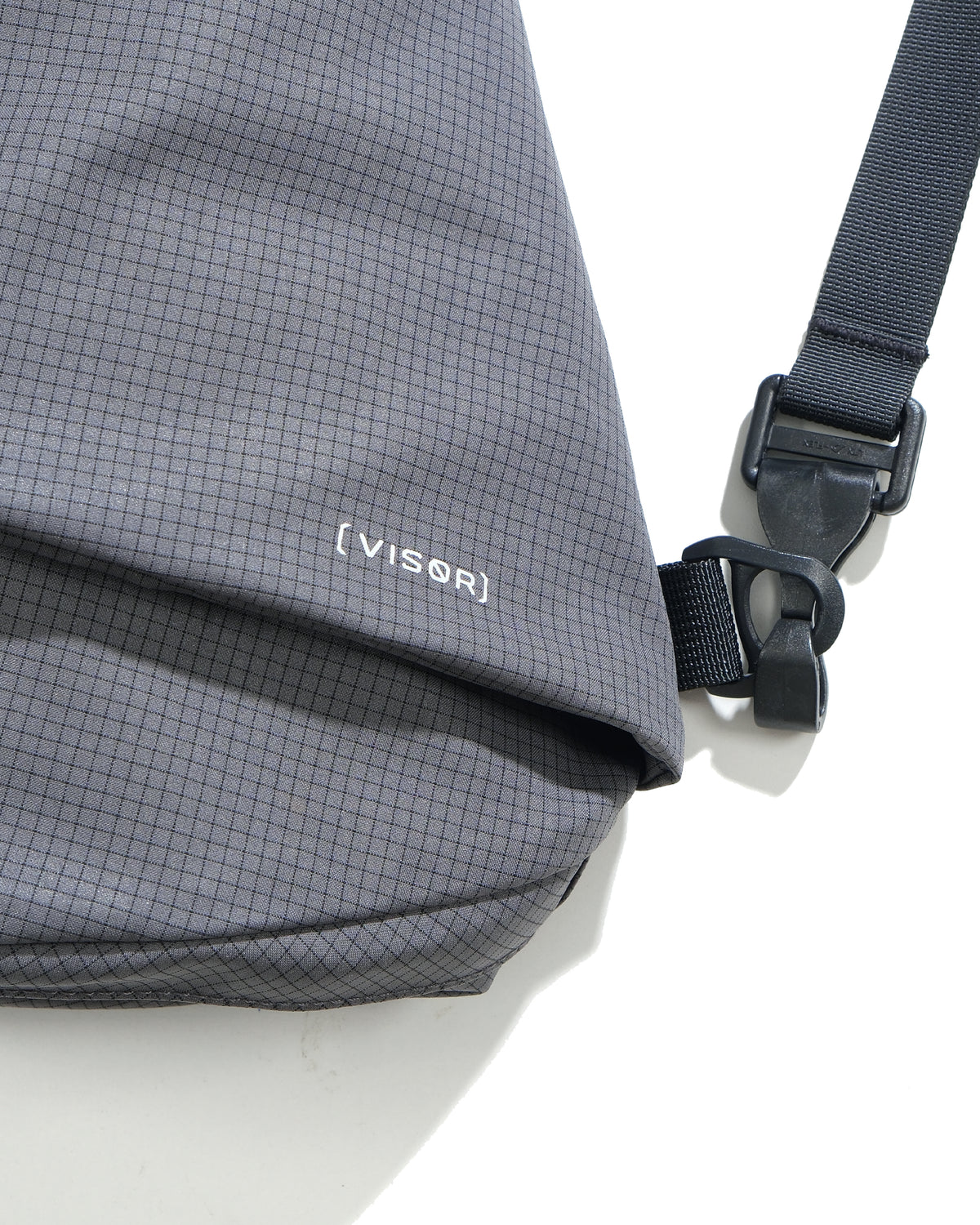 A26-S1-B / Visor Split Sling Bag (Grey)