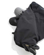 A26-S1-B / Visor Split Sling Bag (Black)