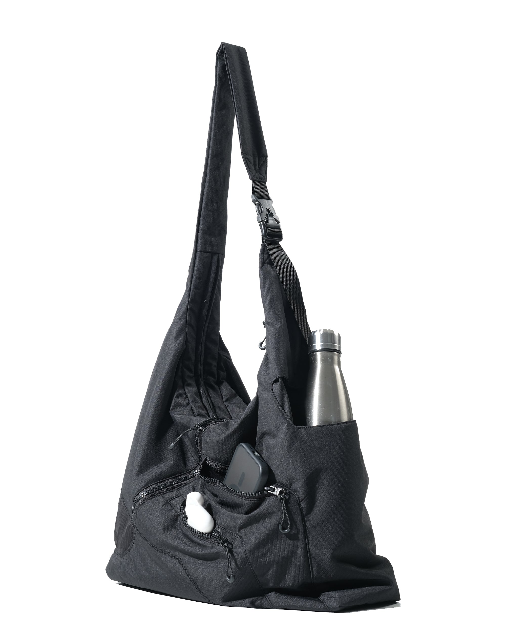 S26-S2-B / Flow Sling Bag (Black)