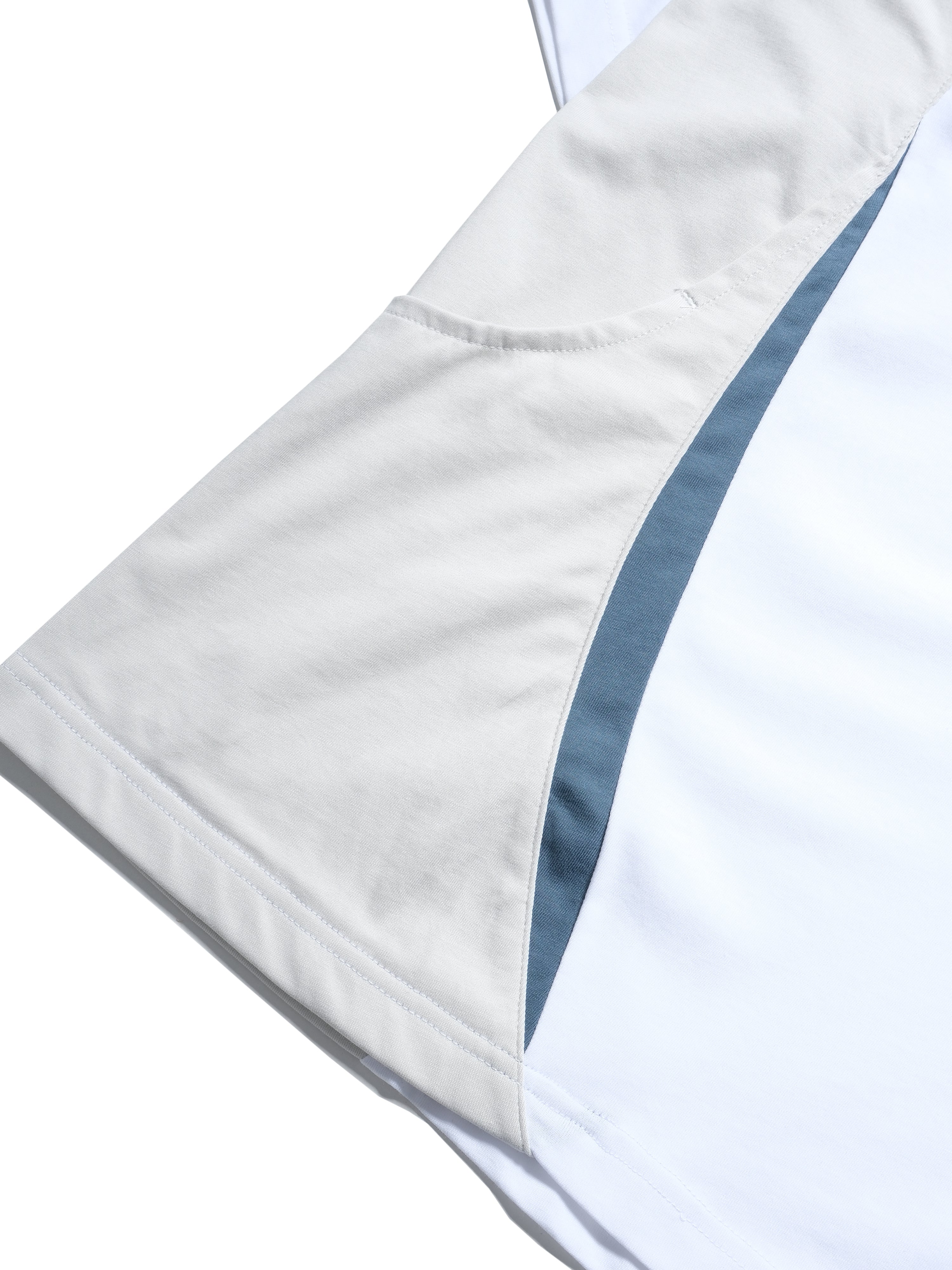 C1/ S25-C01-T2 Three combo T-shirt (White)