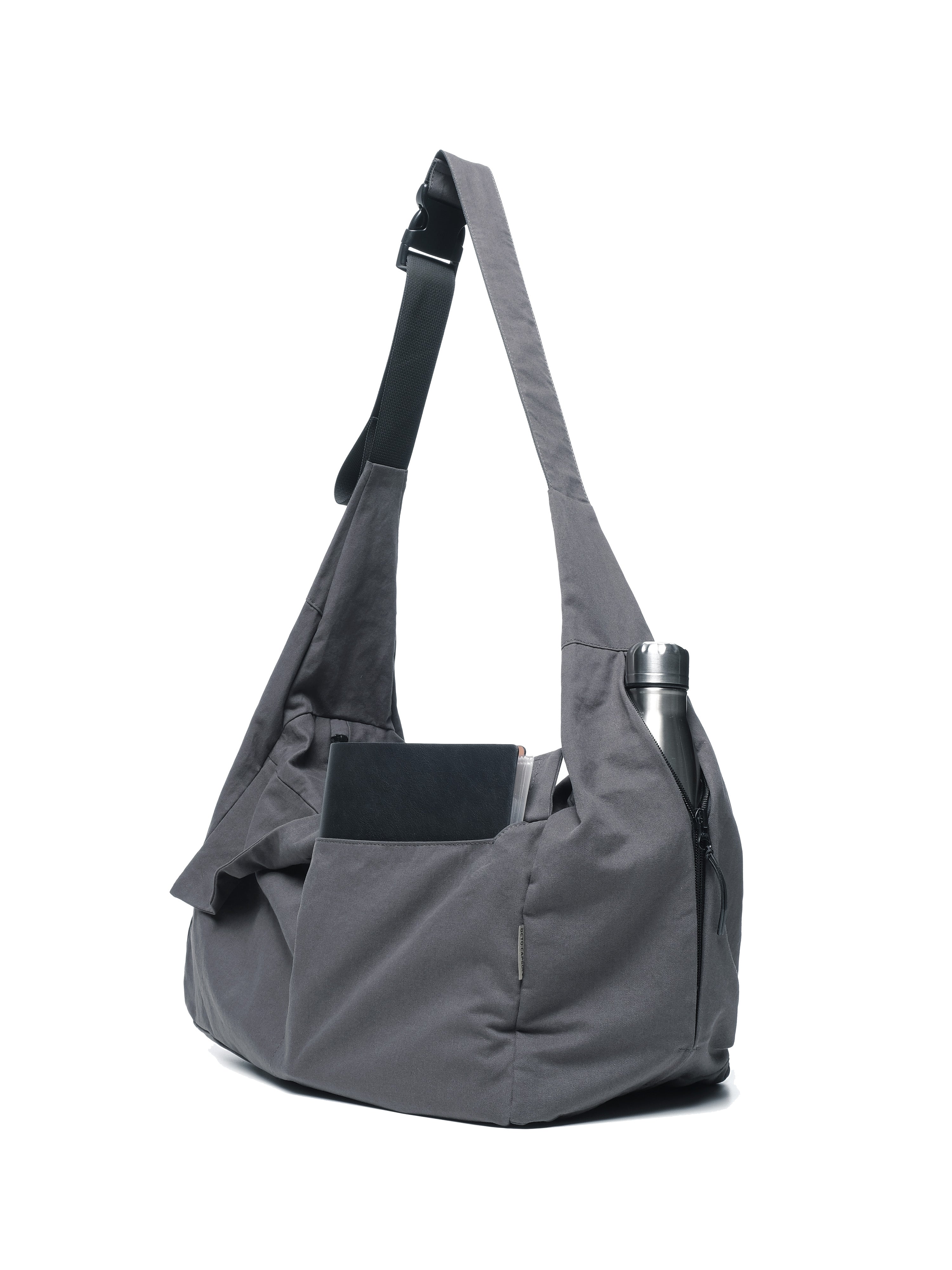 C2/ S25-C02-B Offset Crossbag (Grey)