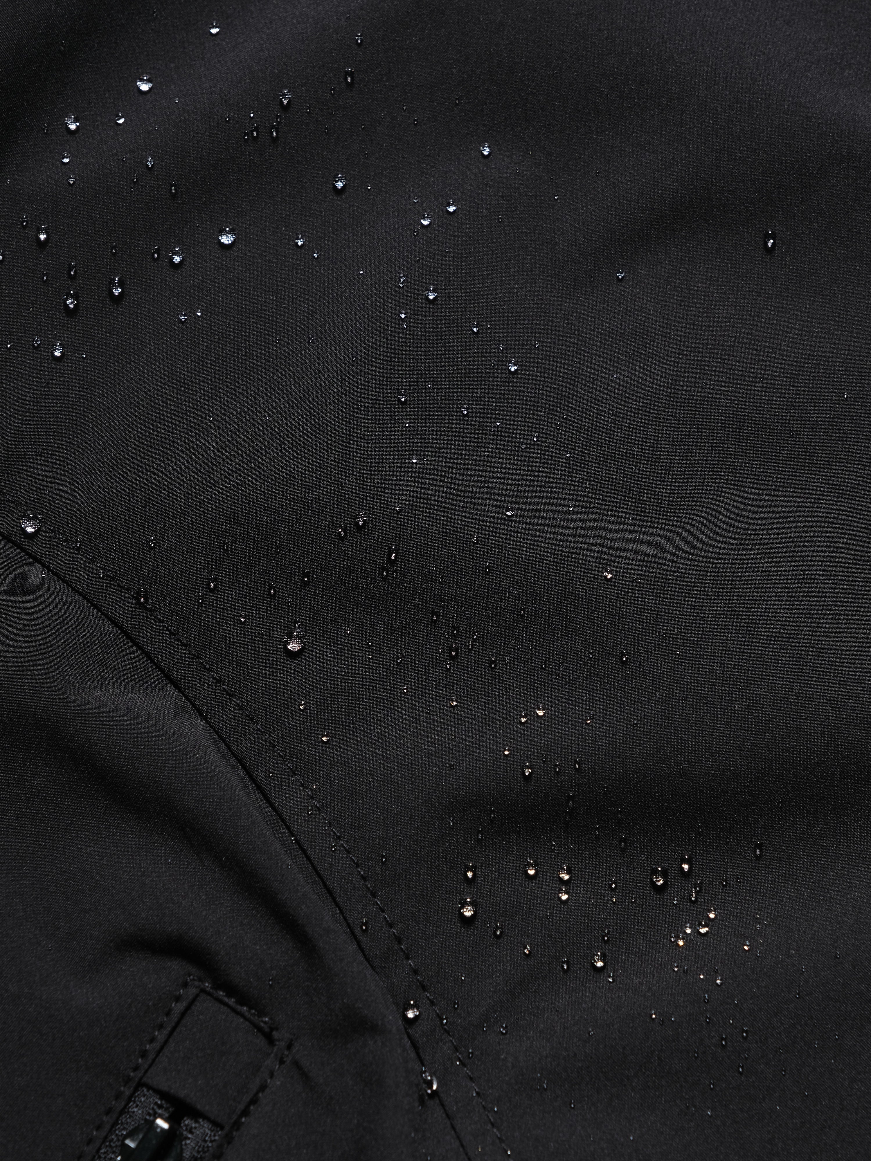 A24-CS-02-J2 Aura Curved Jacket (Black)