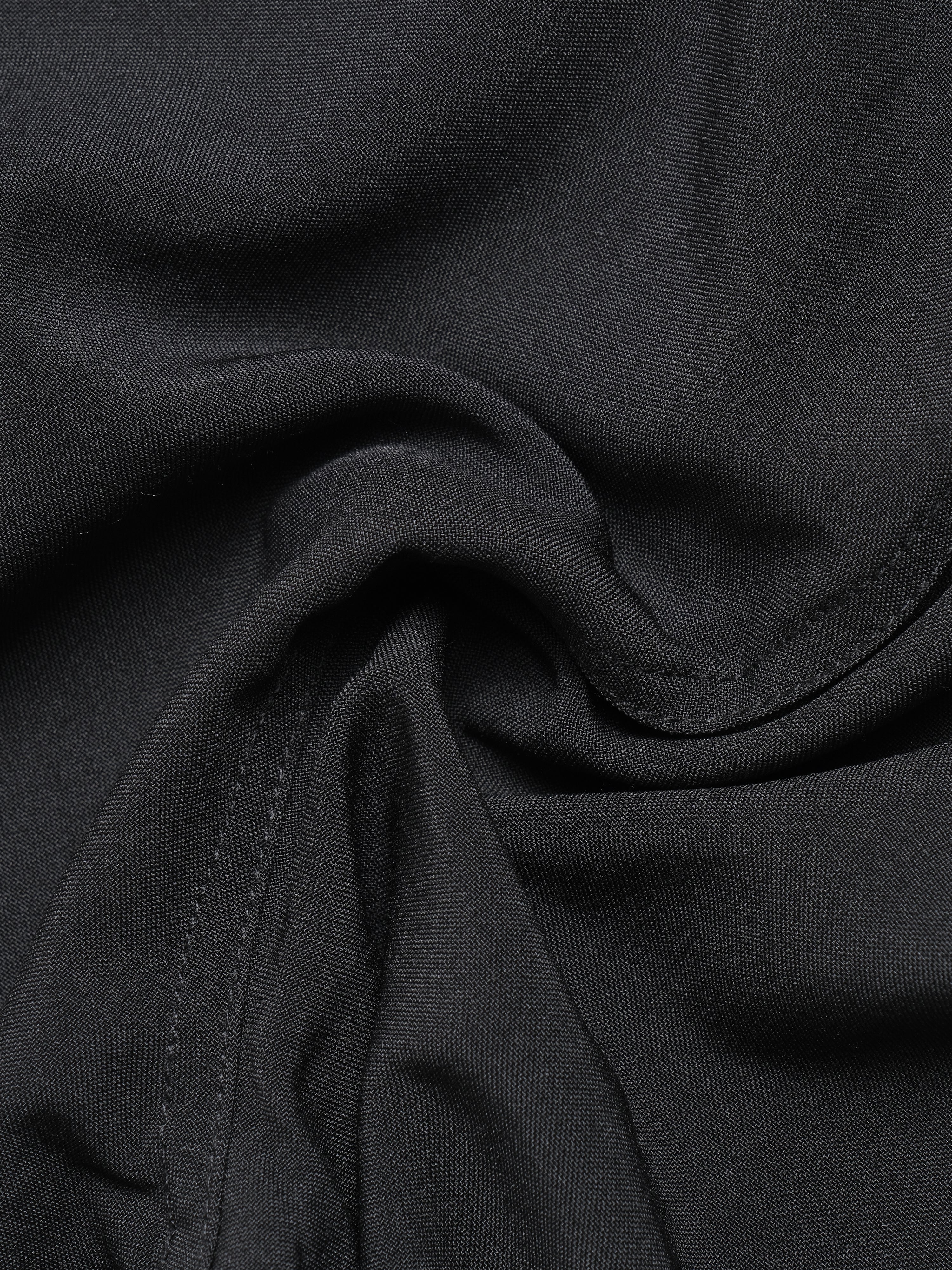 C3/ S25-C03-S Relaxed Fit Suit Shorts (Black)