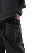 C2/ A25-C02-B Shifted Pouch Bag (Black)