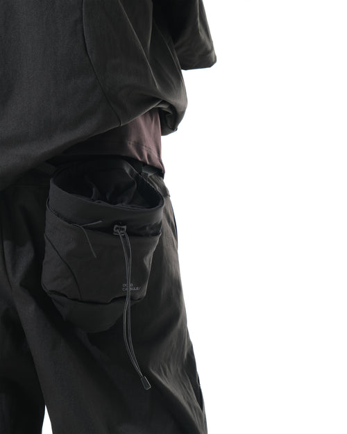 C2/ A25-C02-B Shifted Pouch Bag (Black)