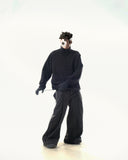 C2/ A25-C02-H Shifted Arc Pullover (Black)