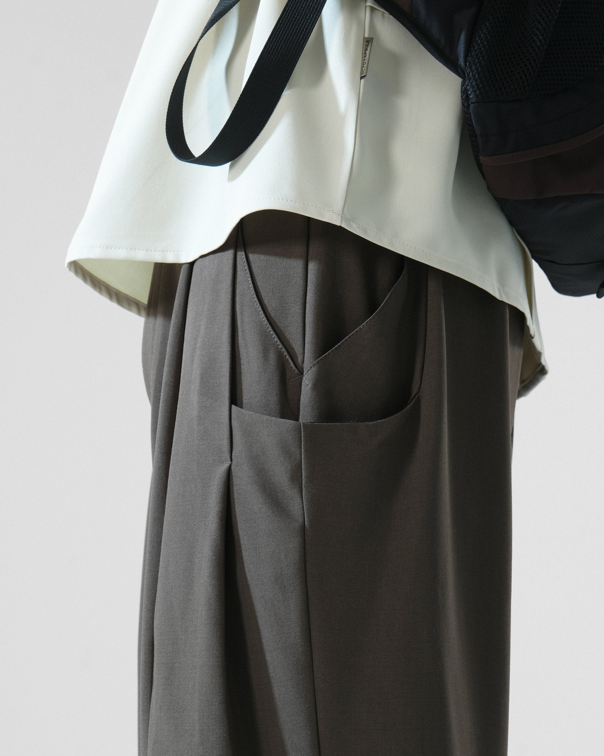 C3/ S25-C03-P Relaxed Fit Suit Pants (Brown)