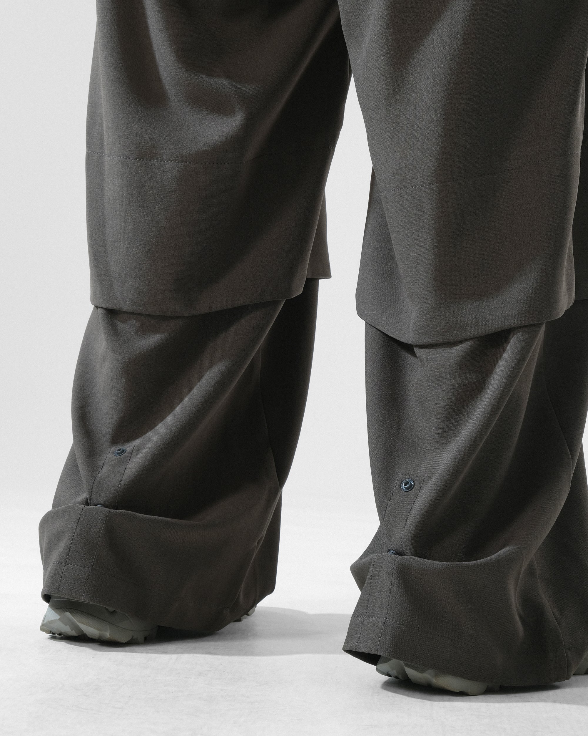 C3/ S25-C03-P Relaxed Fit Suit Pants (Brown)